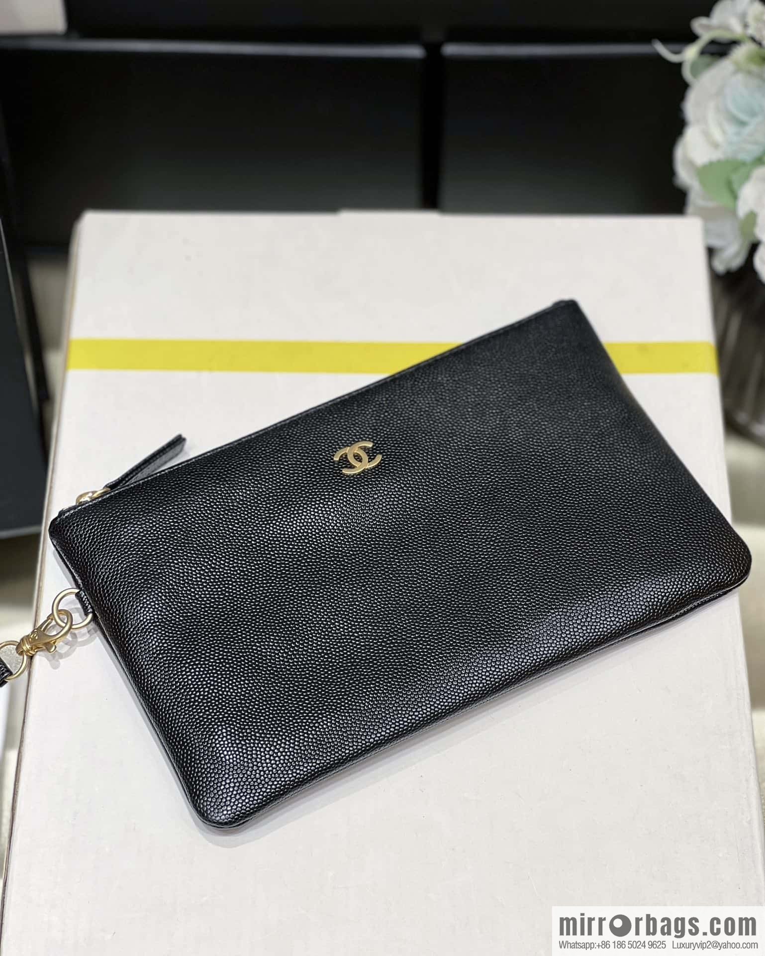CHANEL black caviar leather with gun color hardware 23k garbage bag AS3261