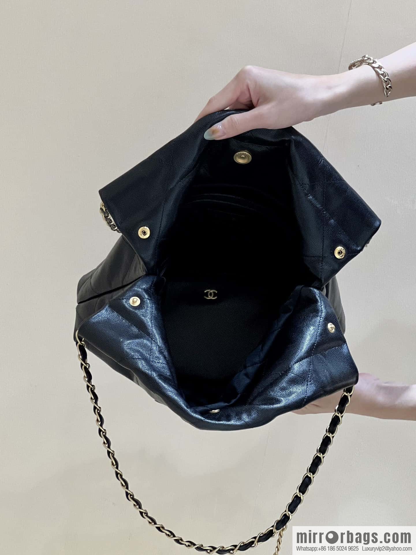 CHANEL black caviar leather with gun color hardware 23k garbage bag, small AS3260