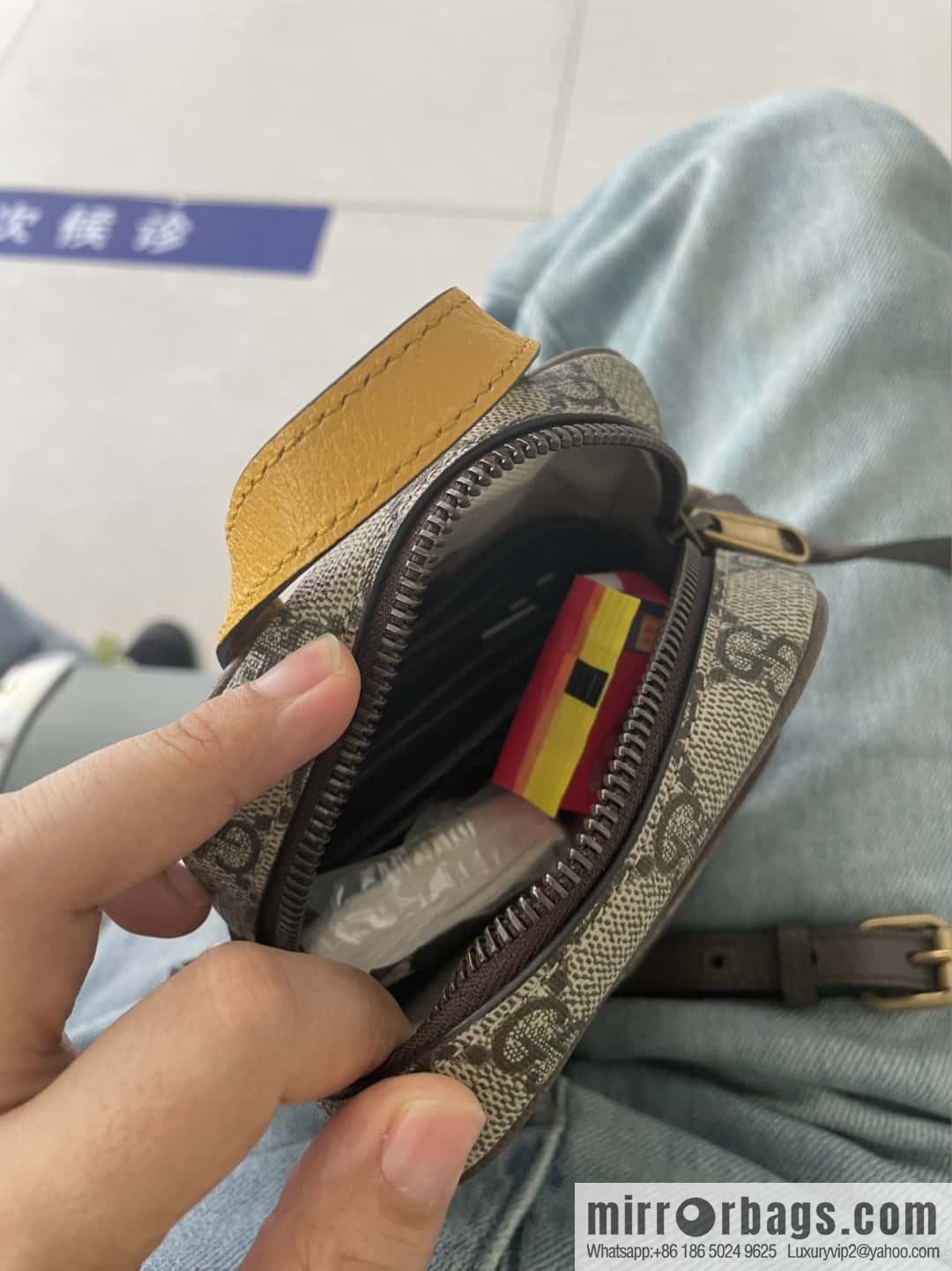 GUCCI 𝐍𝐞𝐨 𝐯𝐢𝐧𝐭𝐚𝐠𝐞 series mini handbag 658556