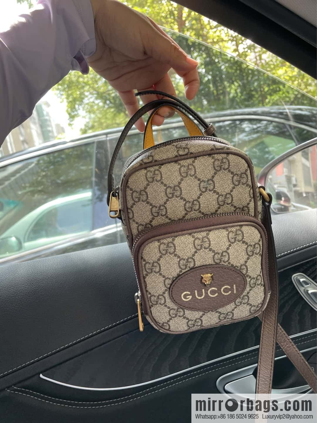 GUCCI 𝐍𝐞𝐨 𝐯𝐢𝐧𝐭𝐚𝐠𝐞 series mini handbag 658556