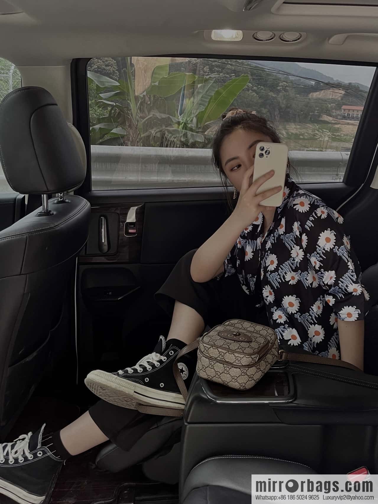 GUCCI 𝐍𝐞𝐨 𝐯𝐢𝐧𝐭𝐚𝐠𝐞 series mini handbag 658556