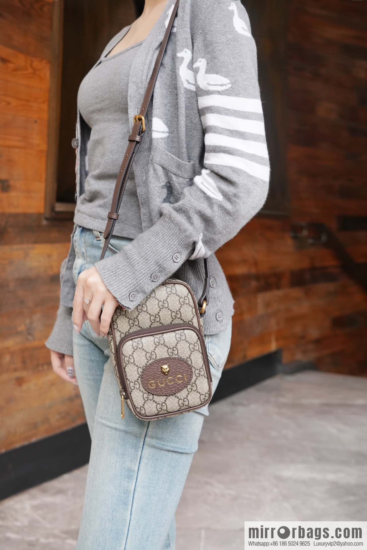 GUCCI 𝐍𝐞𝐨 𝐯𝐢𝐧𝐭𝐚𝐠𝐞 series mini handbag 658556