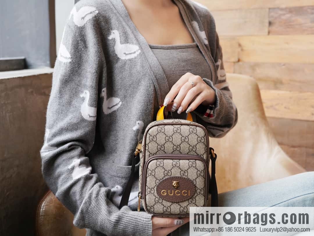 GUCCI 𝐍𝐞𝐨 𝐯𝐢𝐧𝐭𝐚𝐠𝐞 series mini handbag 658556