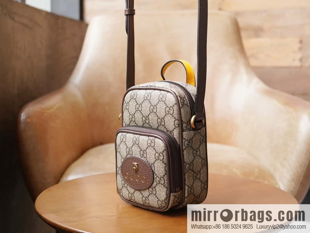 GUCCI 𝐍𝐞𝐨 𝐯𝐢𝐧𝐭𝐚𝐠𝐞 series mini handbag 658556