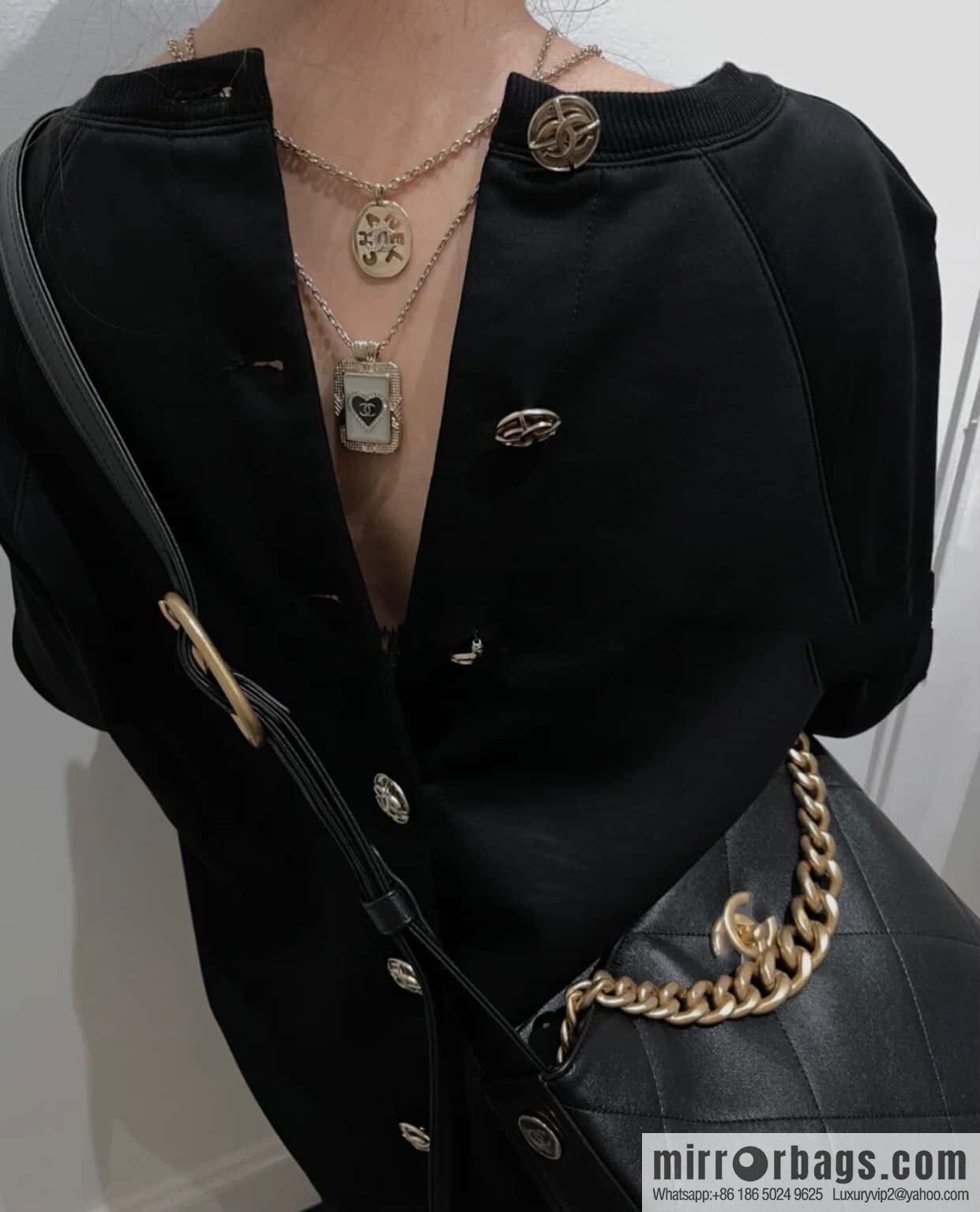 CHANEL 2021 autumn and winter high-end ready-to-wear series hippie bag AP2844