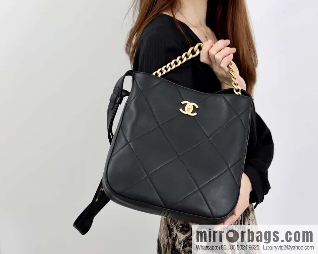 CHANEL 2021 autumn and winter high-end ready-to-wear series hippie bag AP2844