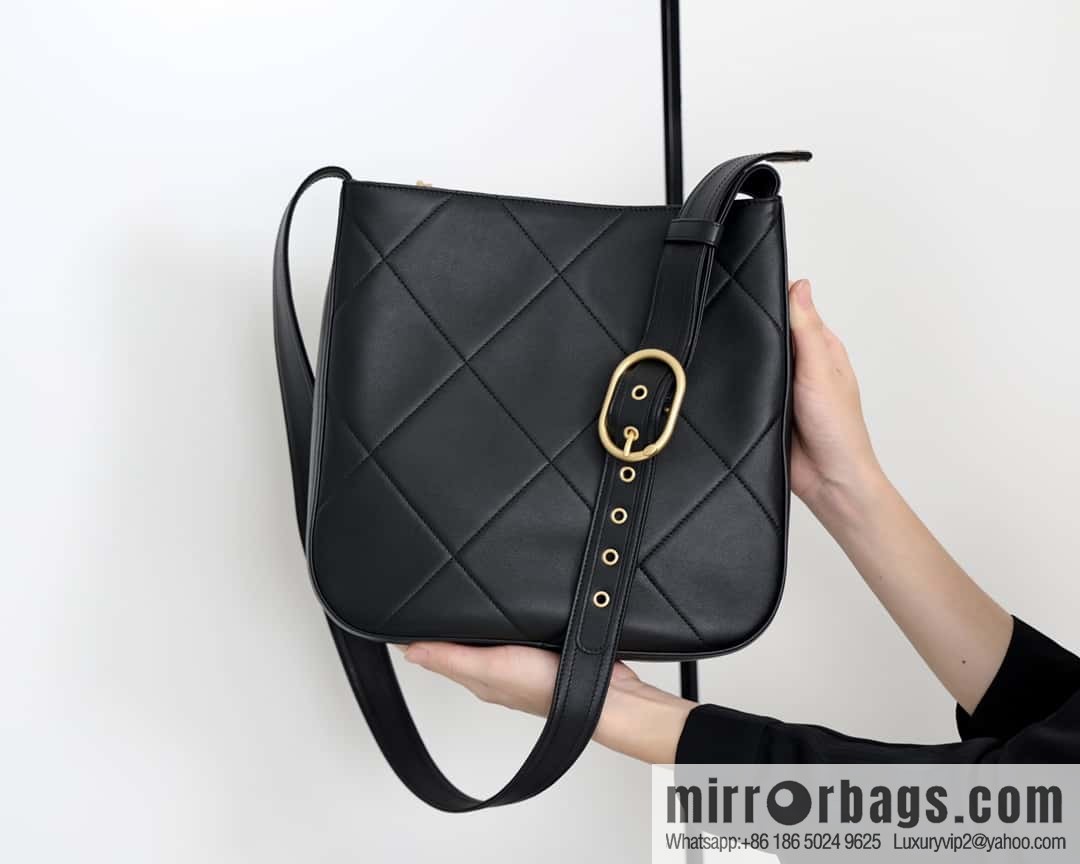 CHANEL 2021 autumn and winter high-end ready-to-wear series hippie bag AP2844