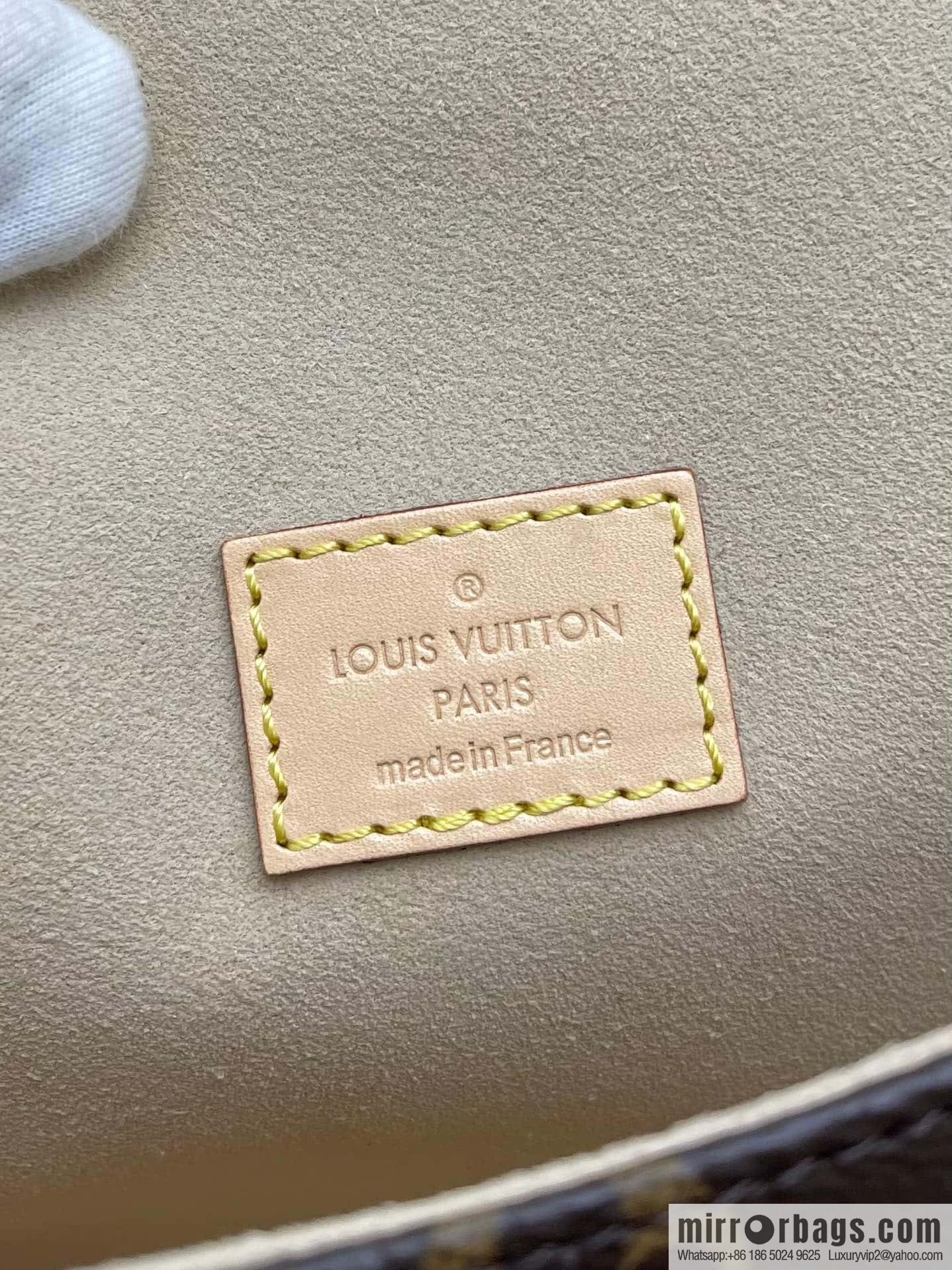 LV M46740 Saumur BB