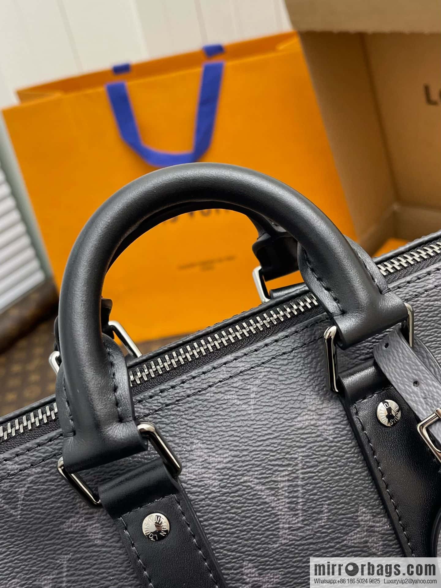 Louis Vuitton M46271 KEEPALL BANDOULI RE 25 handbag