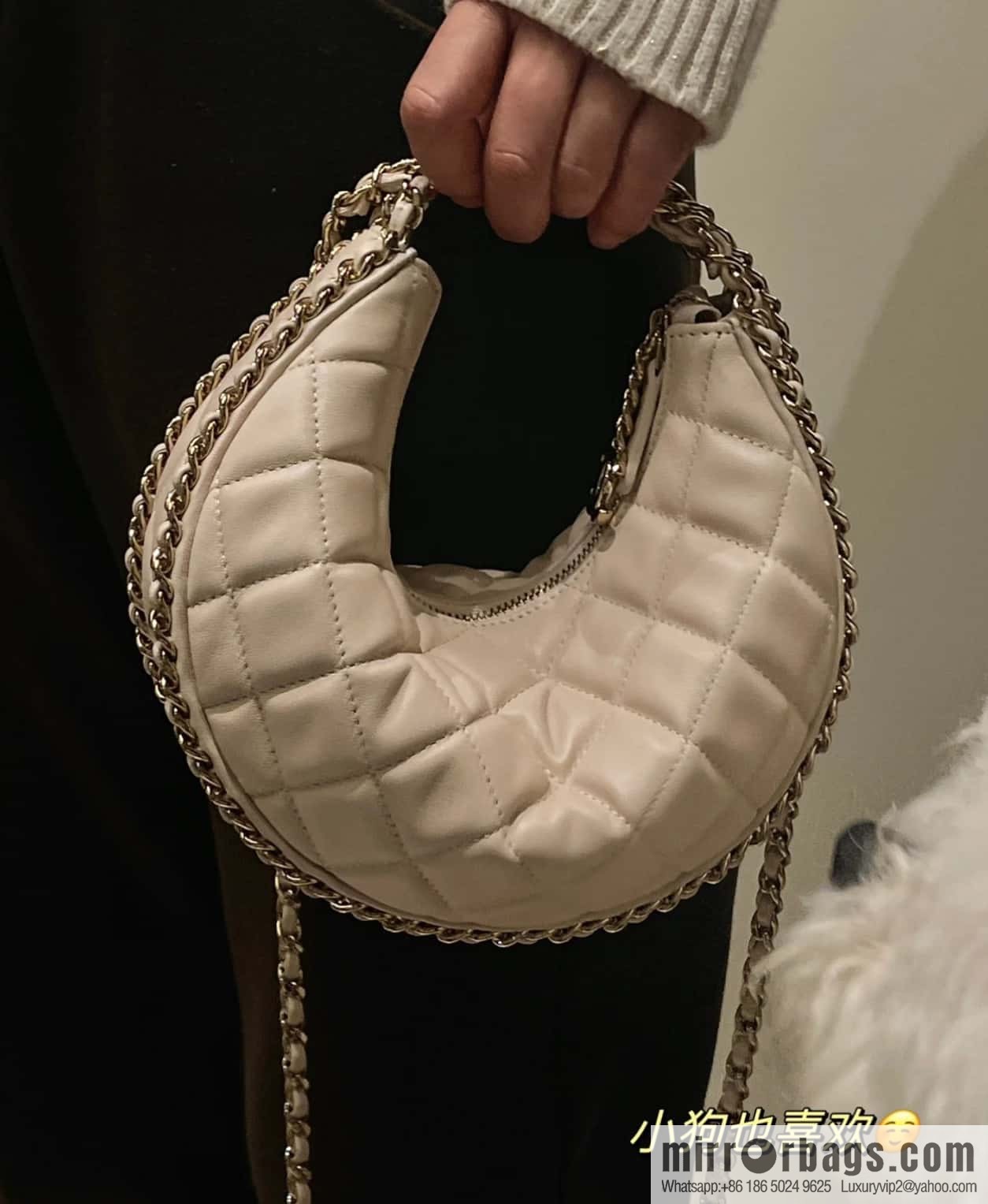 CHANEL 23p Moon/Crescent Pack AS3917 Milk Apricot