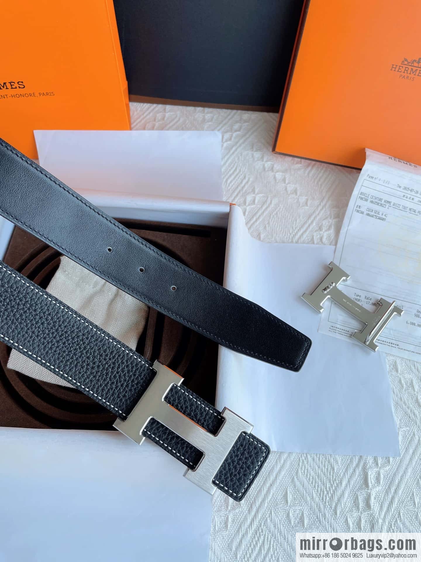 Hermès, the original double-sided version is the classic men's 38mm belt with the first layer of leather.