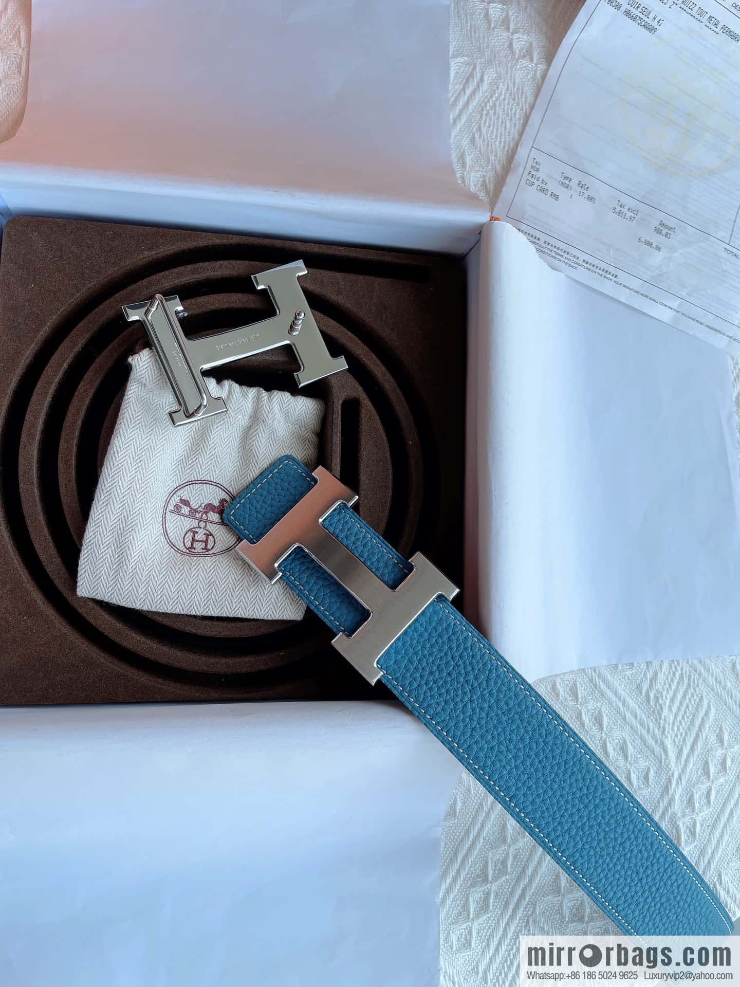 Hermès, the original double-sided version is the classic men's 38mm belt with the first layer of leather.