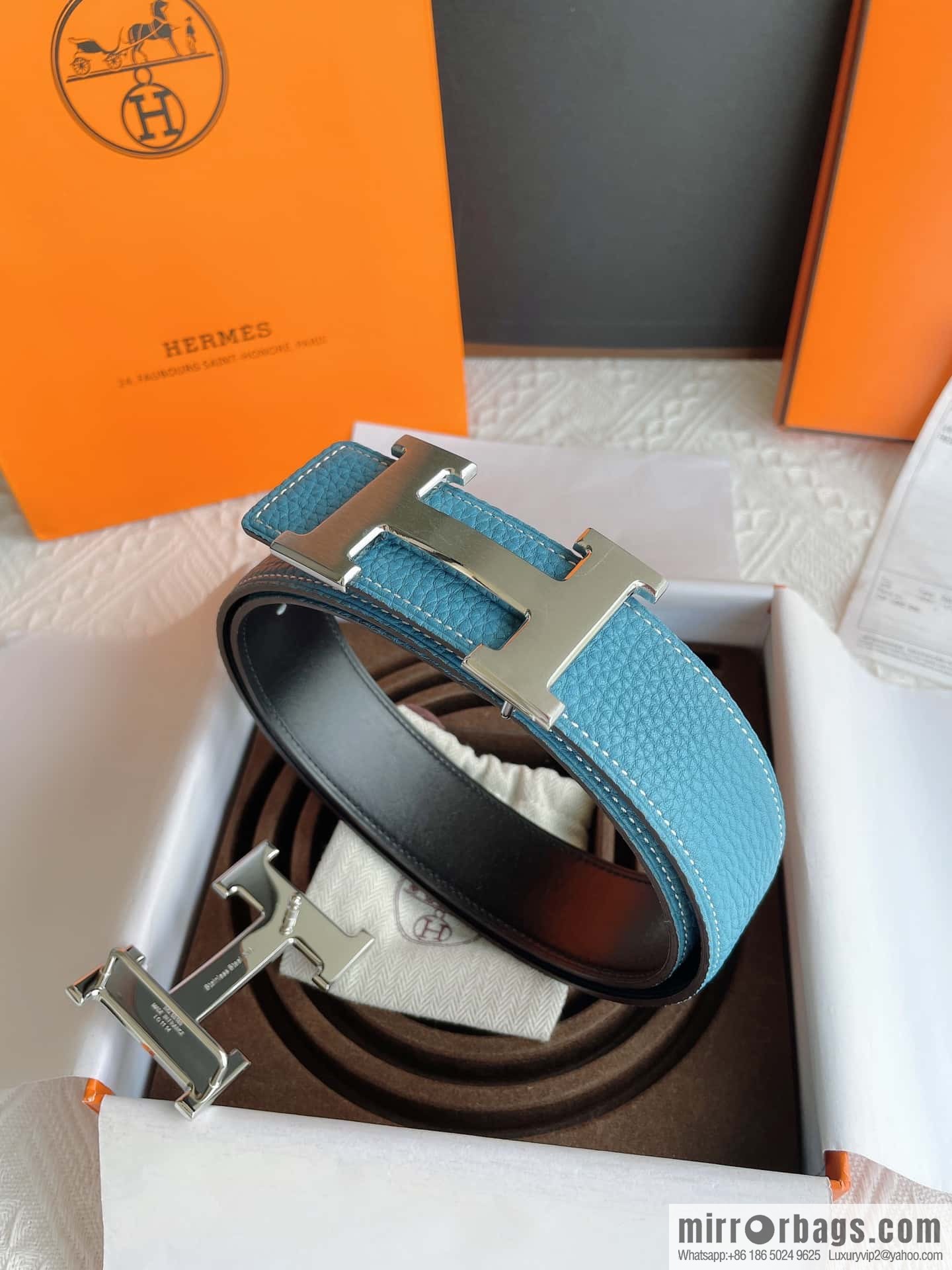 Hermès, the original double-sided version is the classic men's 38mm belt with the first layer of leather.