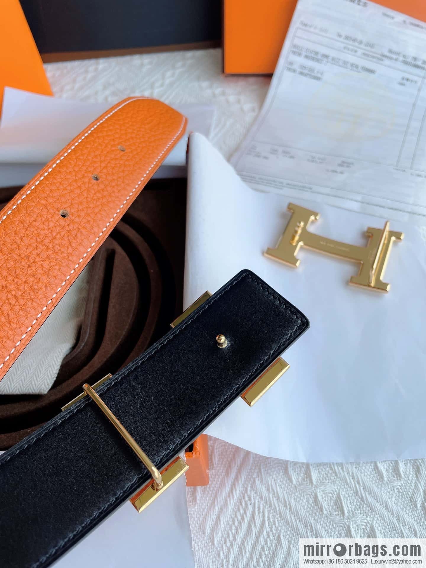 Hermès, the original double-sided version is the classic men's 38mm belt with the first layer of leather.