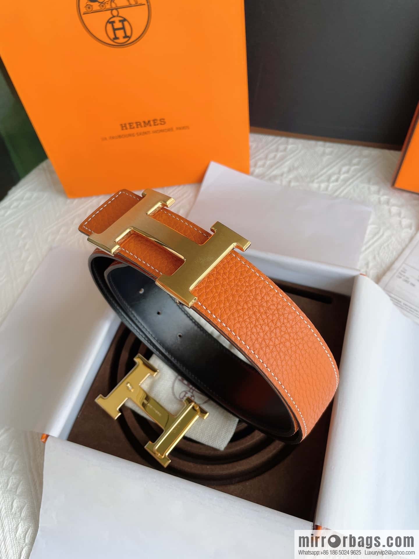 Hermès, the original double-sided version is the classic men's 38mm belt with the first layer of leather.
