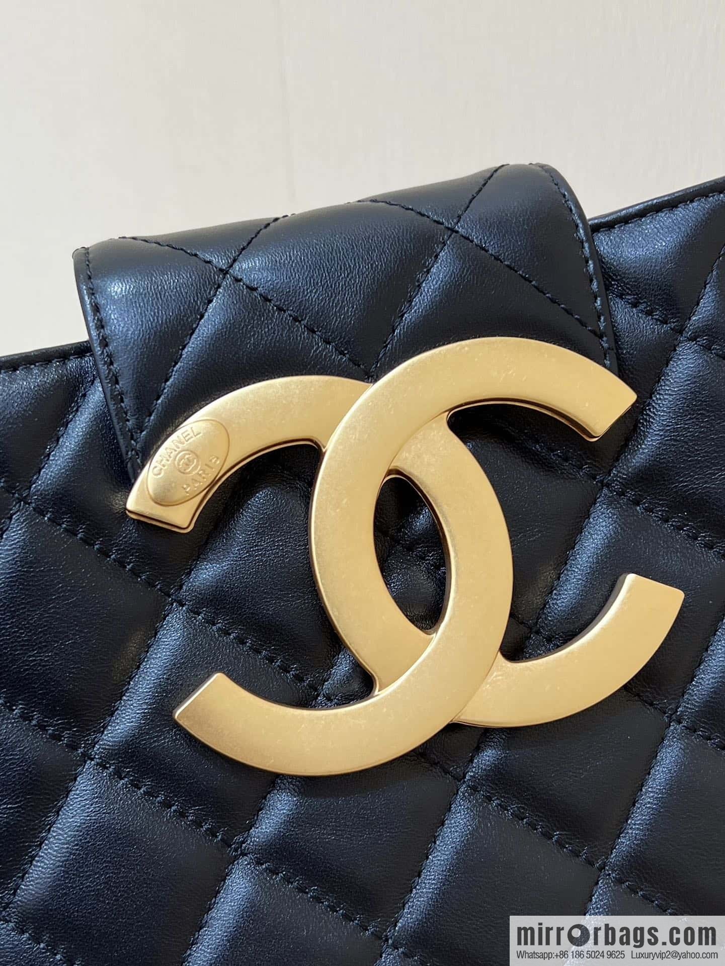 CHANEL 24C early spring vacation series, big double C Vintage tote armpit bag AS4596