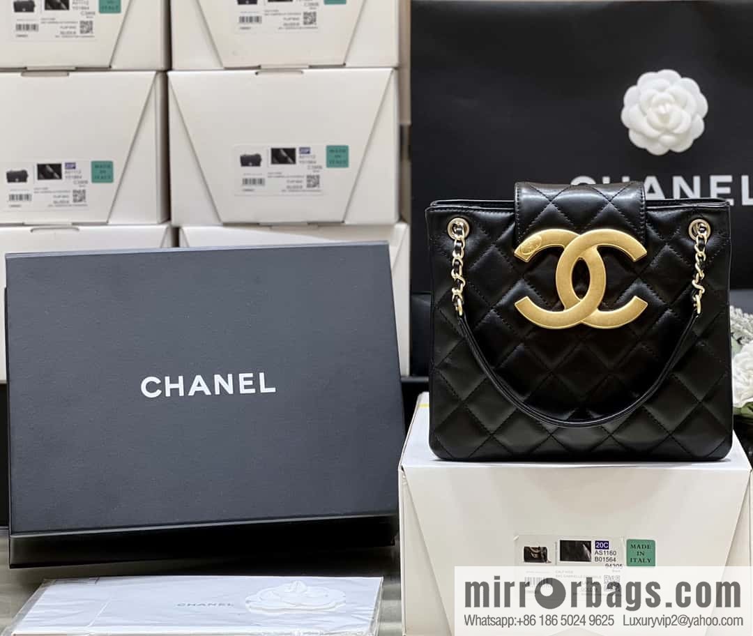 CHANEL 24C early spring vacation series, big double C Vintage tote armpit bag AS4596