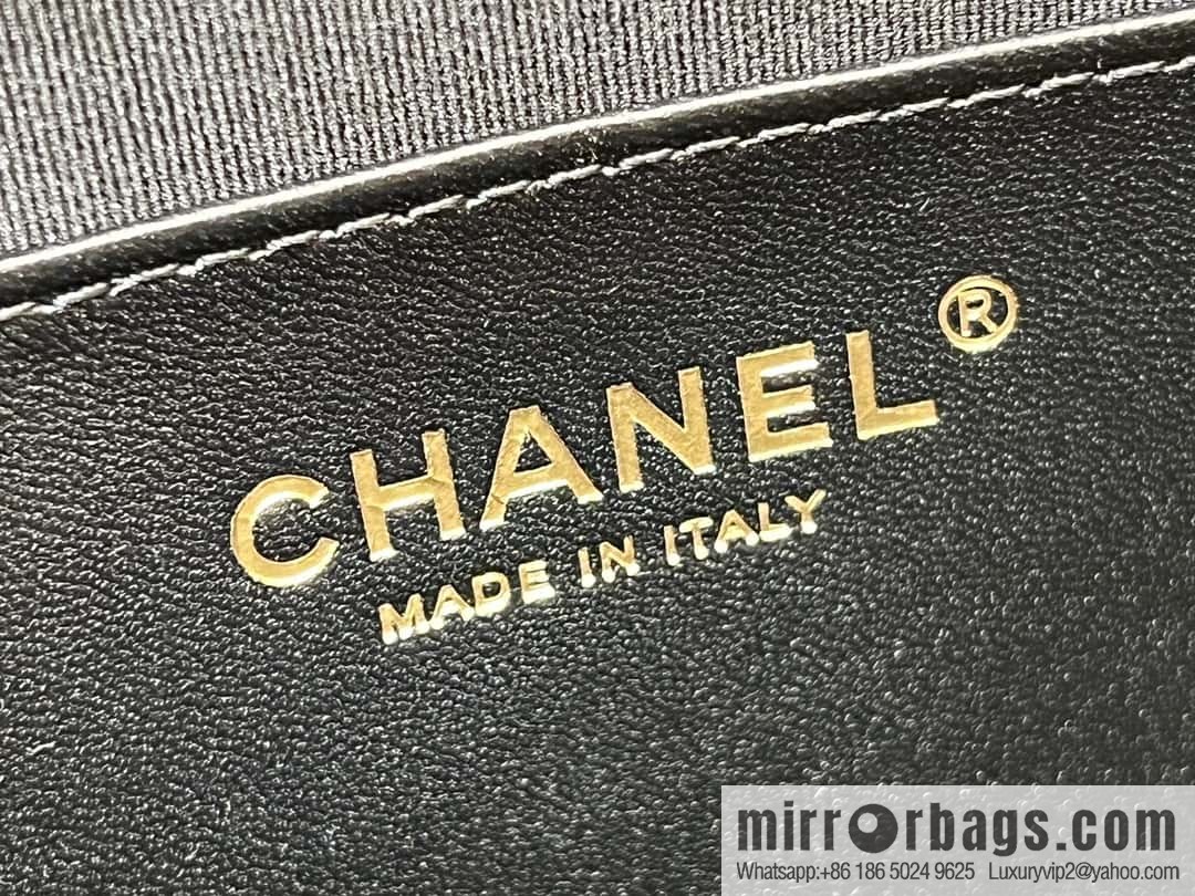 CHANEL 24C early spring vacation series, big double C Vintage tote armpit bag AS4596
