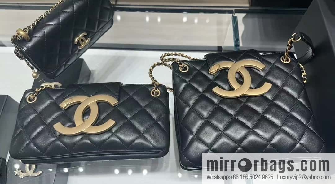 CHANEL 24C early spring vacation series Vintage double C baguette bag AS4611