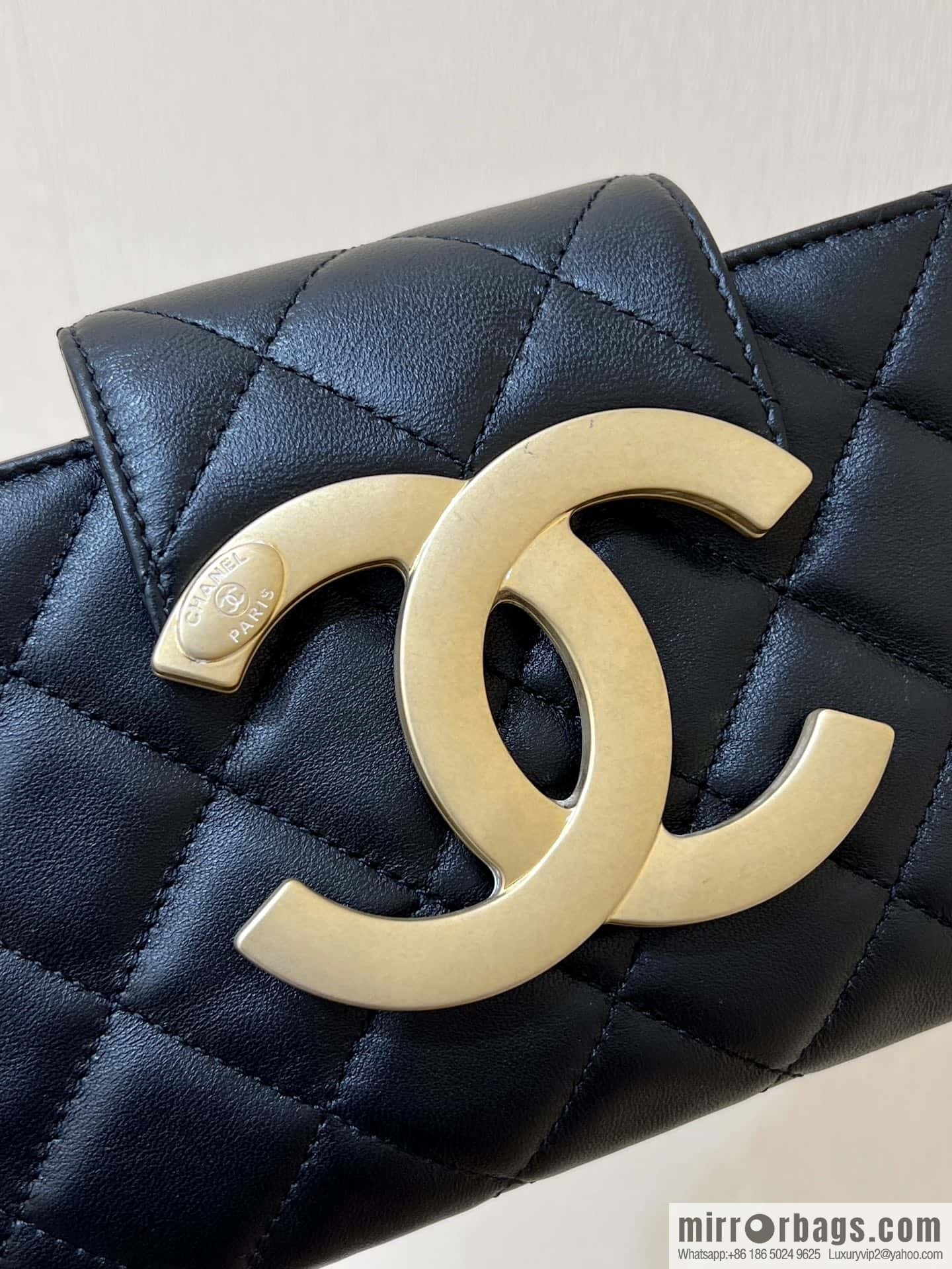 CHANEL 24C early spring vacation series Vintage double C baguette bag AS4611