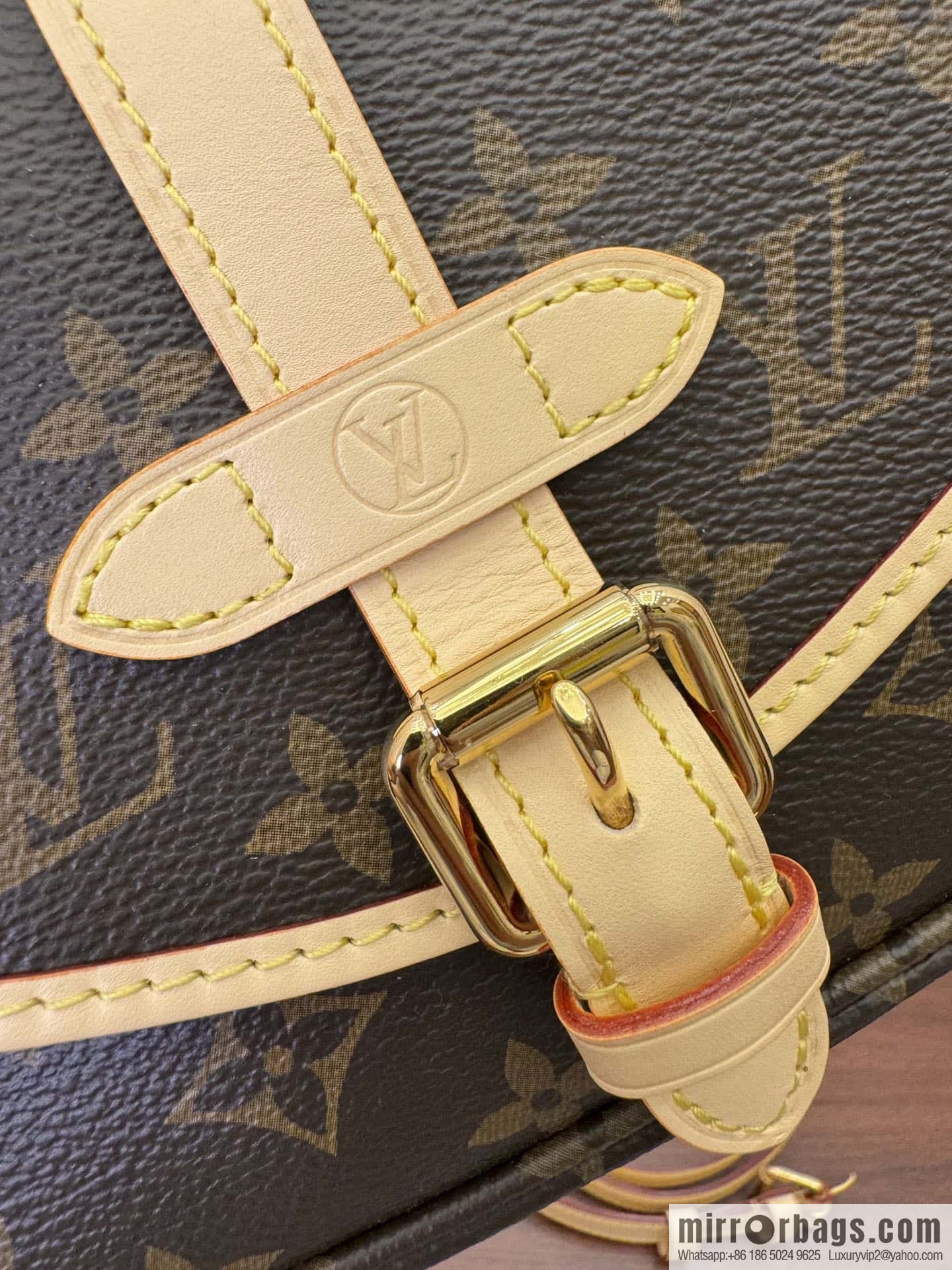 LV M46740 Saumur BB