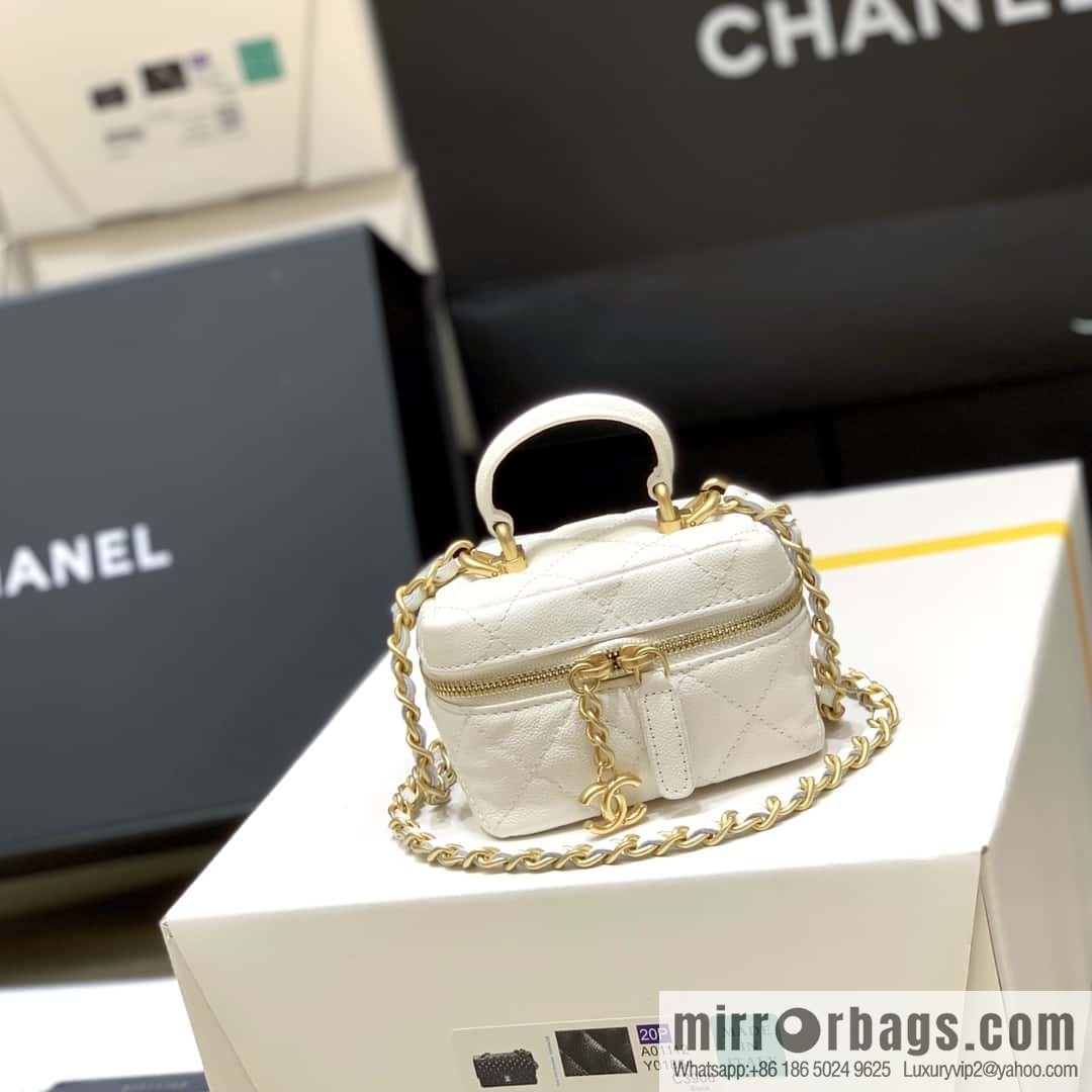 CHANEL global limited catwalk mini box bag AP2194 white