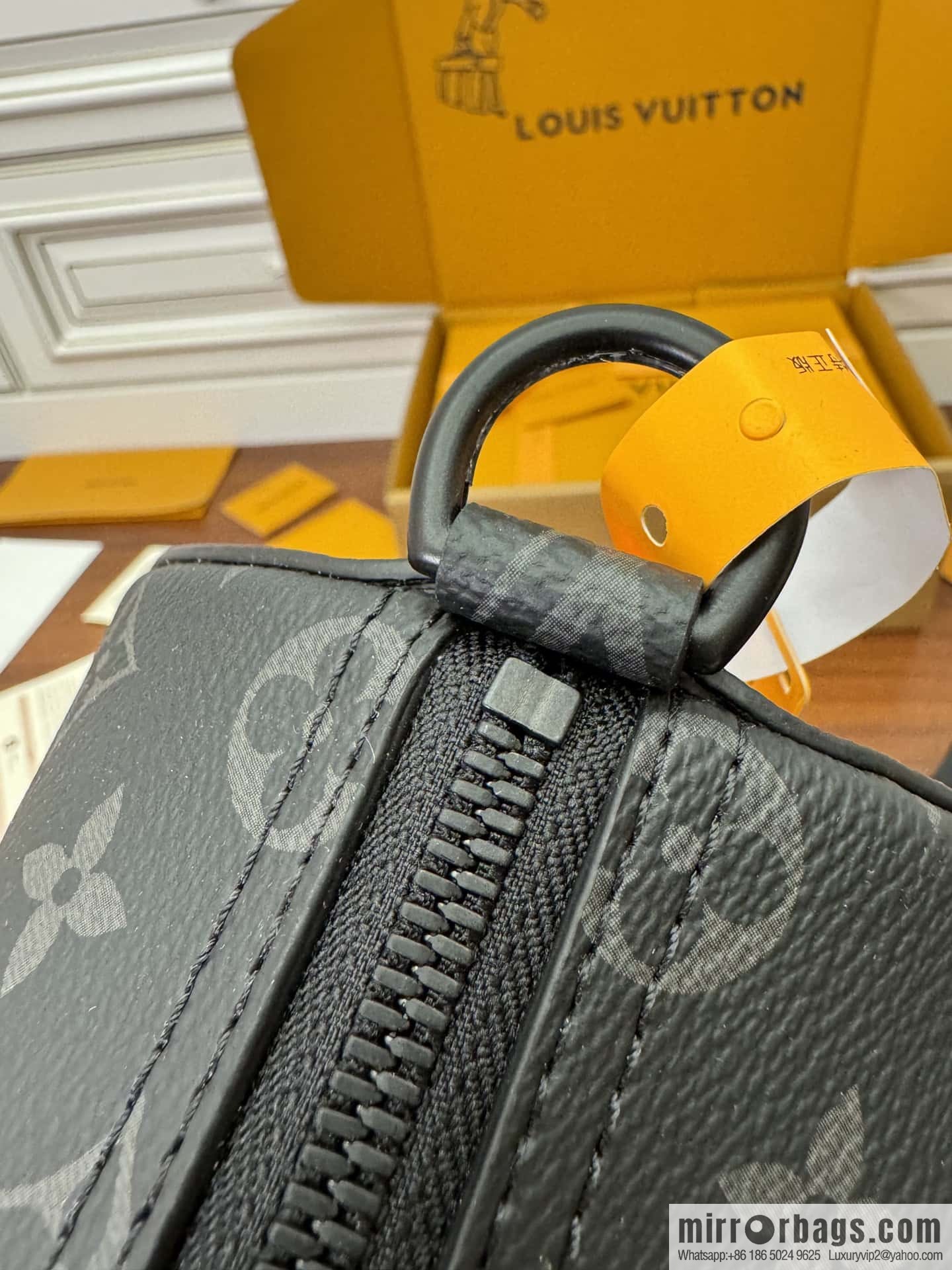 LV M46796 Soft Polochon PM