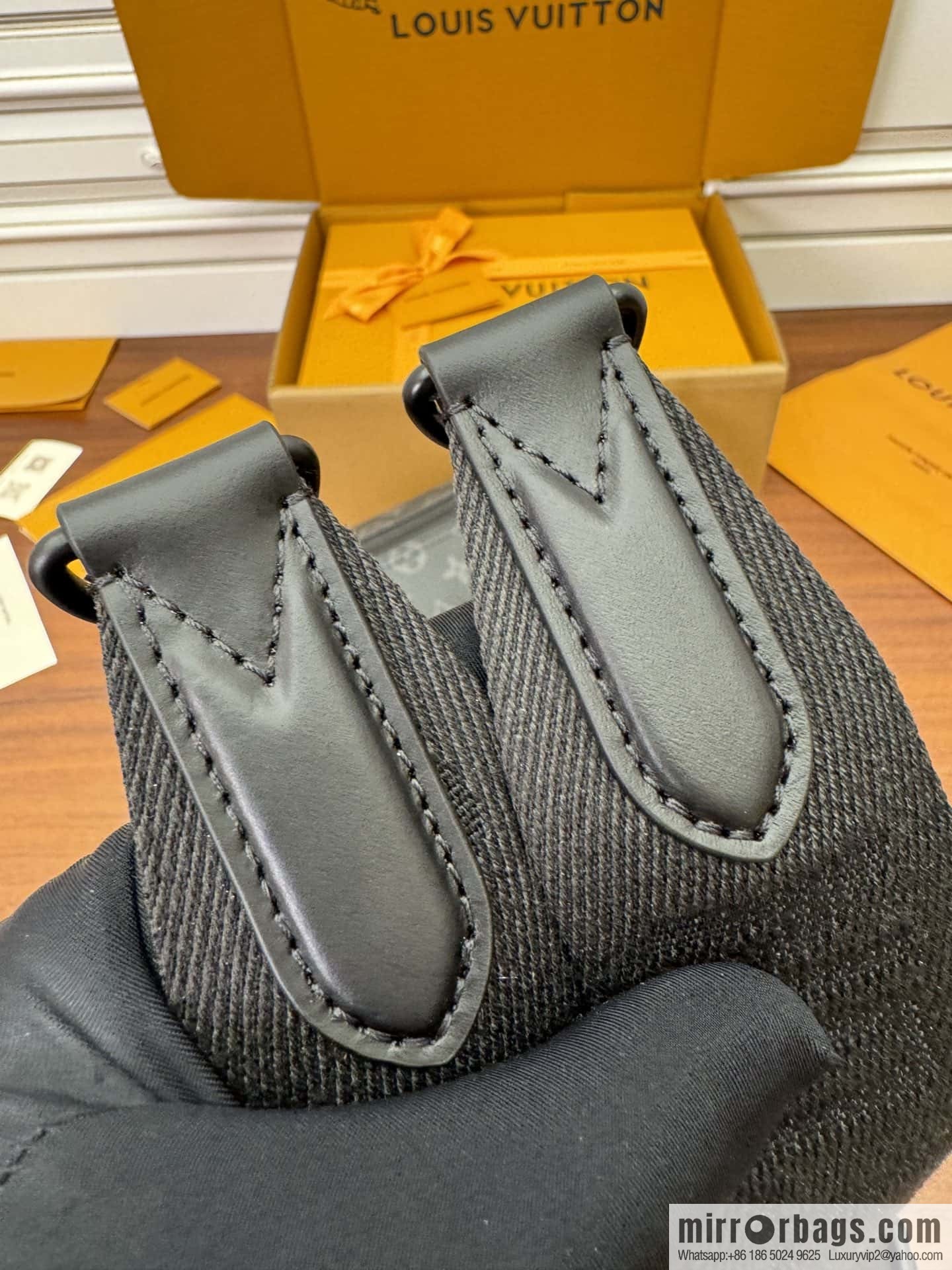 LV M46796 Soft Polochon PM