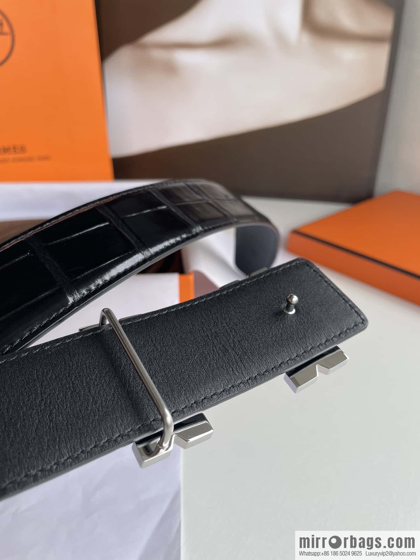 Hermès - Fareest belt buckle & imported cowhide pressed crocodile leather belt 38cm