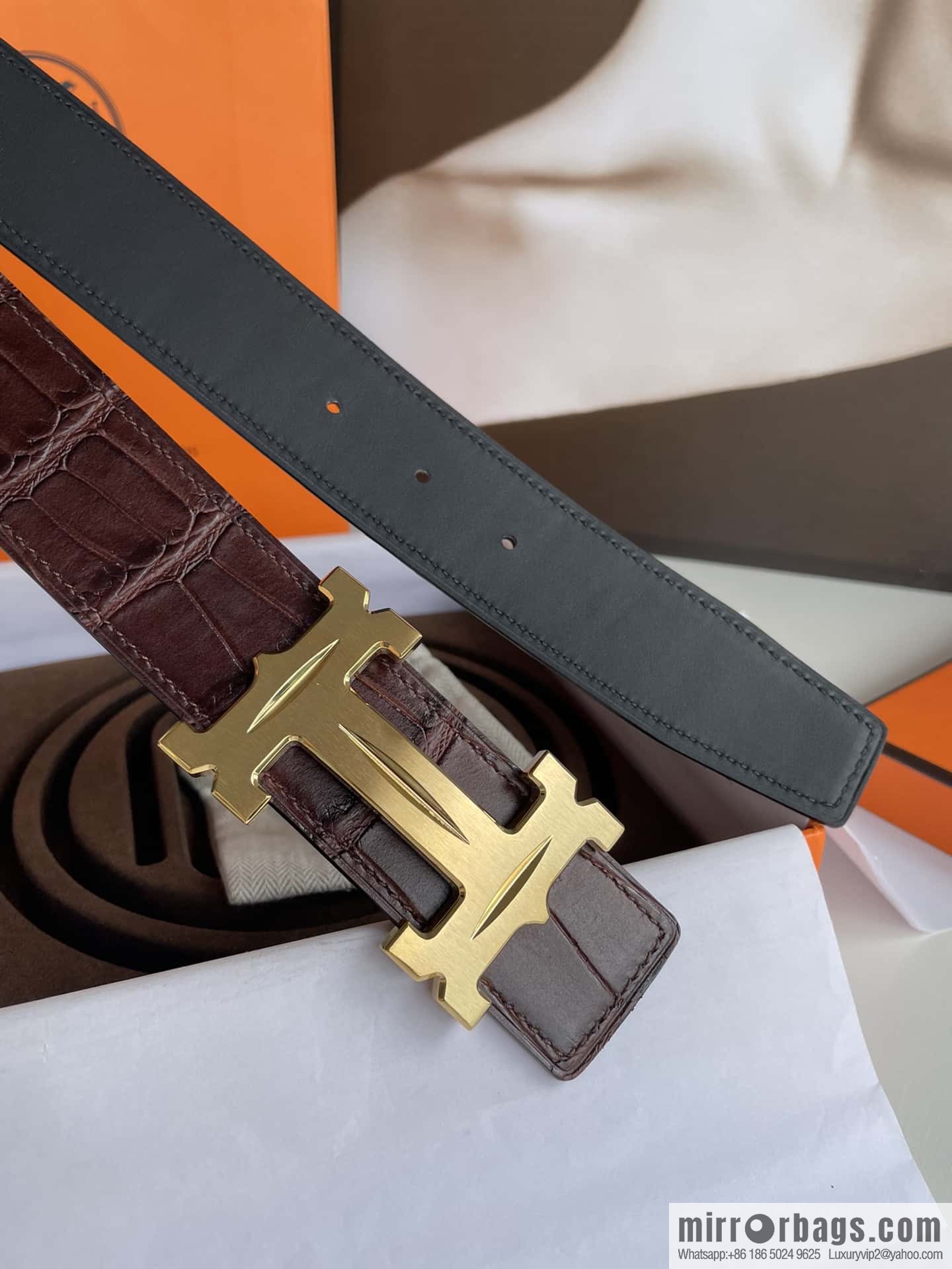 Hermès - Fareest belt buckle & imported cowhide pressed crocodile leather belt 38cm