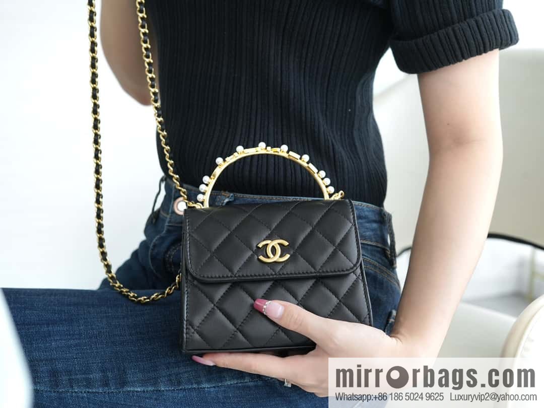 CHANEL B new autumn and winter, pearl Kelly handle chain bag AP3513
