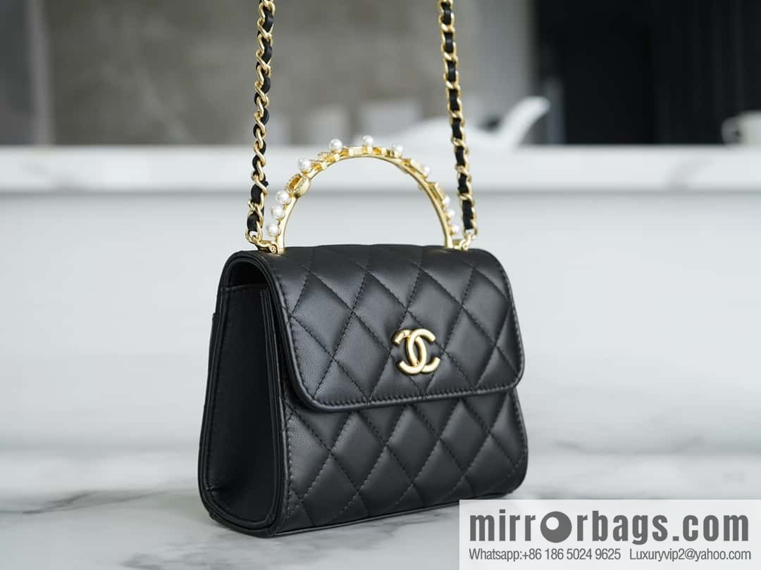 CHANEL B new autumn and winter, pearl Kelly handle chain bag AP3513