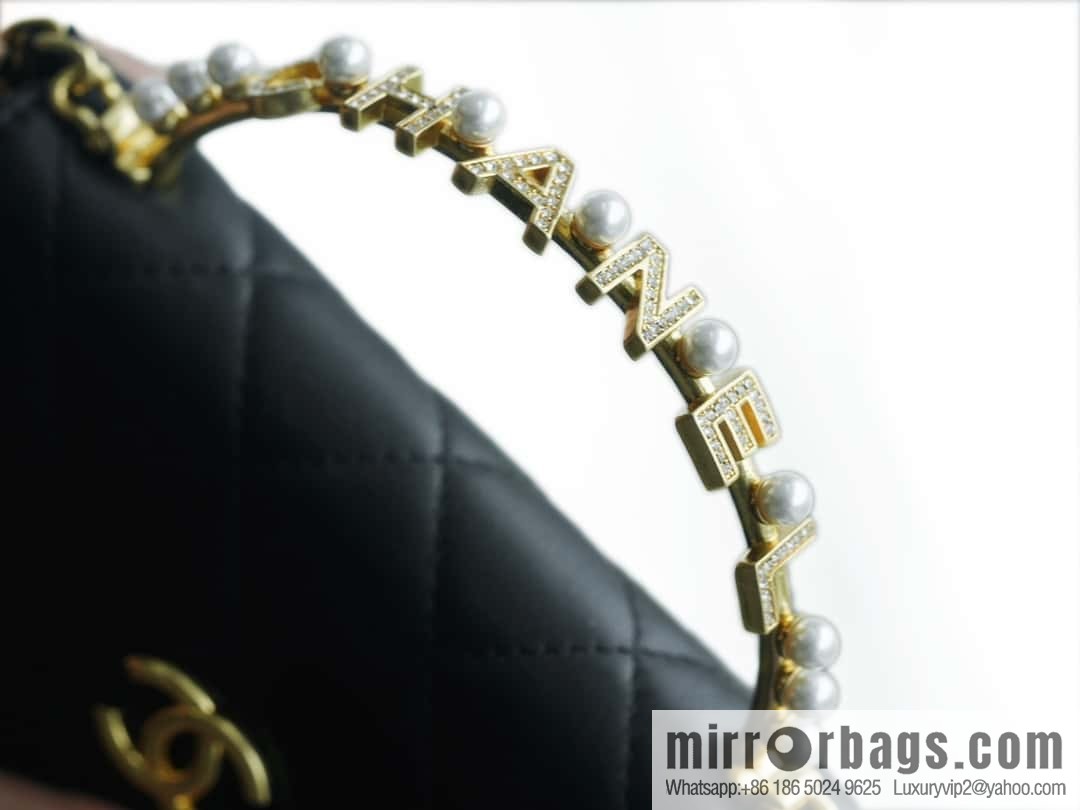 CHANEL B new autumn and winter, pearl Kelly handle chain bag AP3513