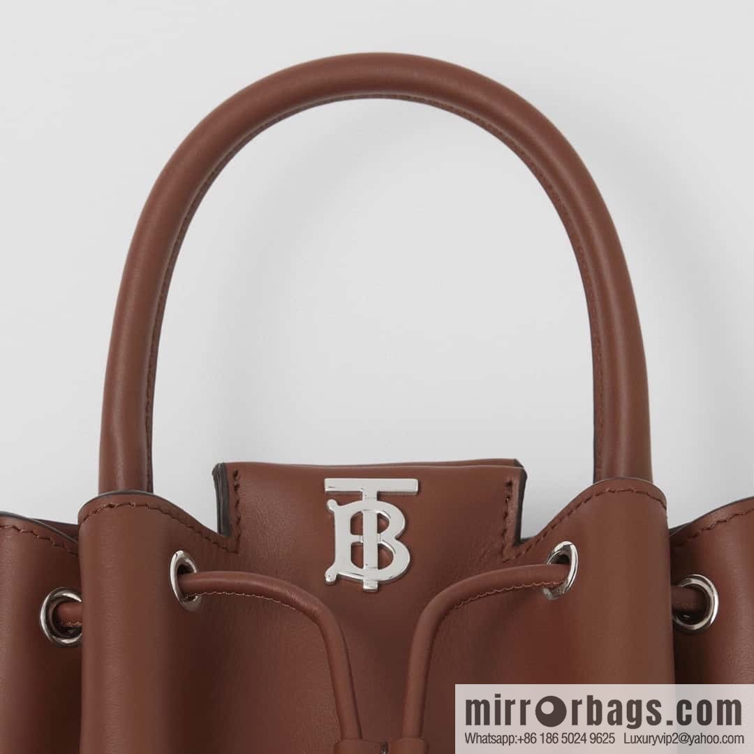 Burberry Burberry three-dimensional bucket bag caramel color