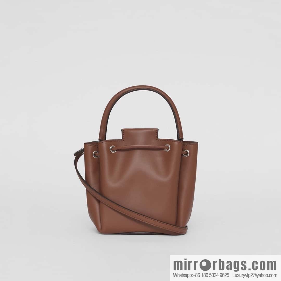 Burberry Burberry three-dimensional bucket bag caramel color