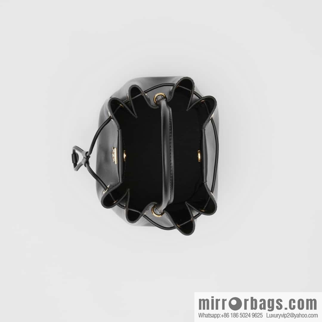 Burberry Burberry three-dimensional bucket bag black