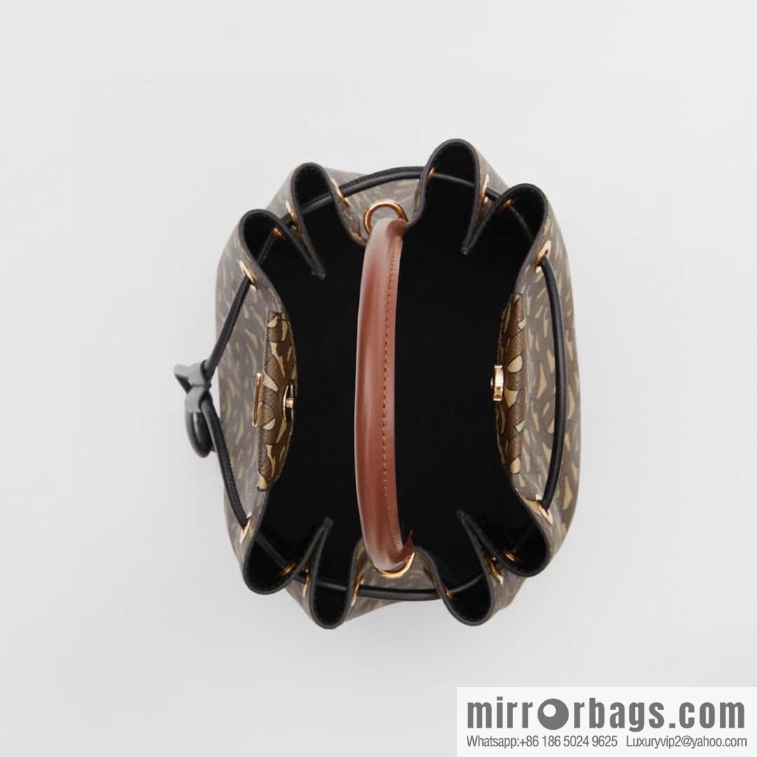 Burberry Burberry three-dimensional bucket bag printed