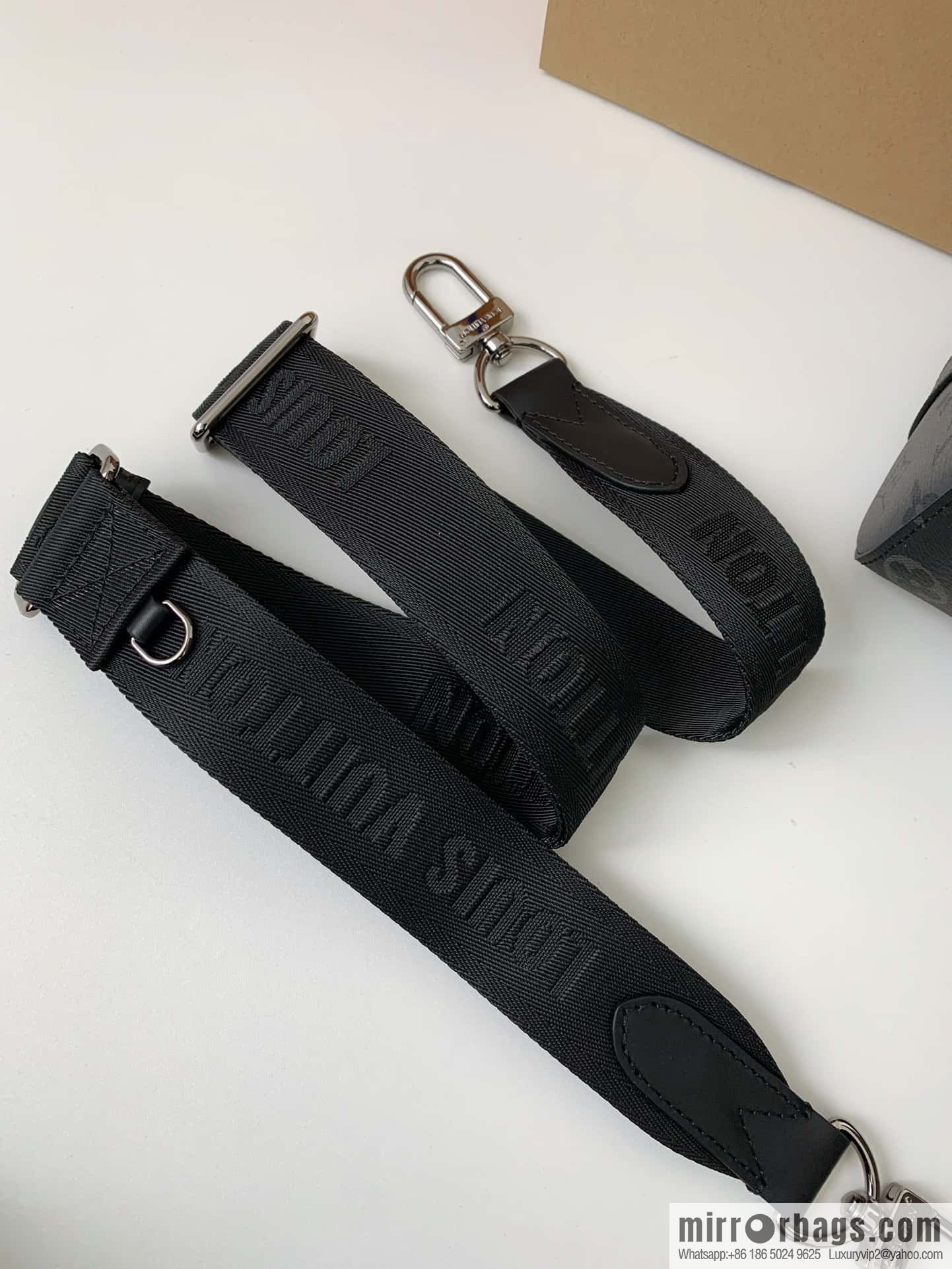LV M45936 CITY KEEPALL BAG