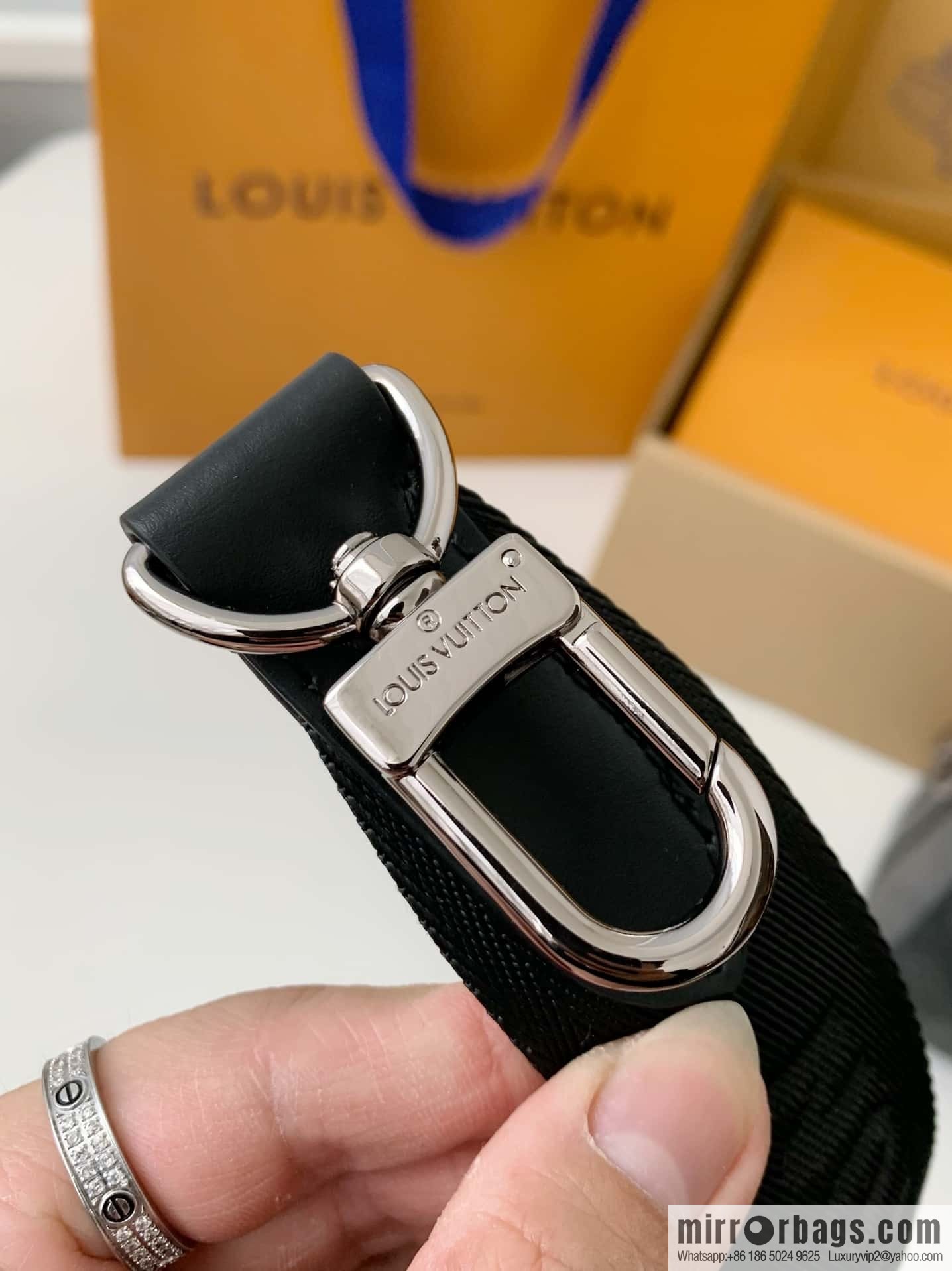 LV M45936 CITY KEEPALL BAG