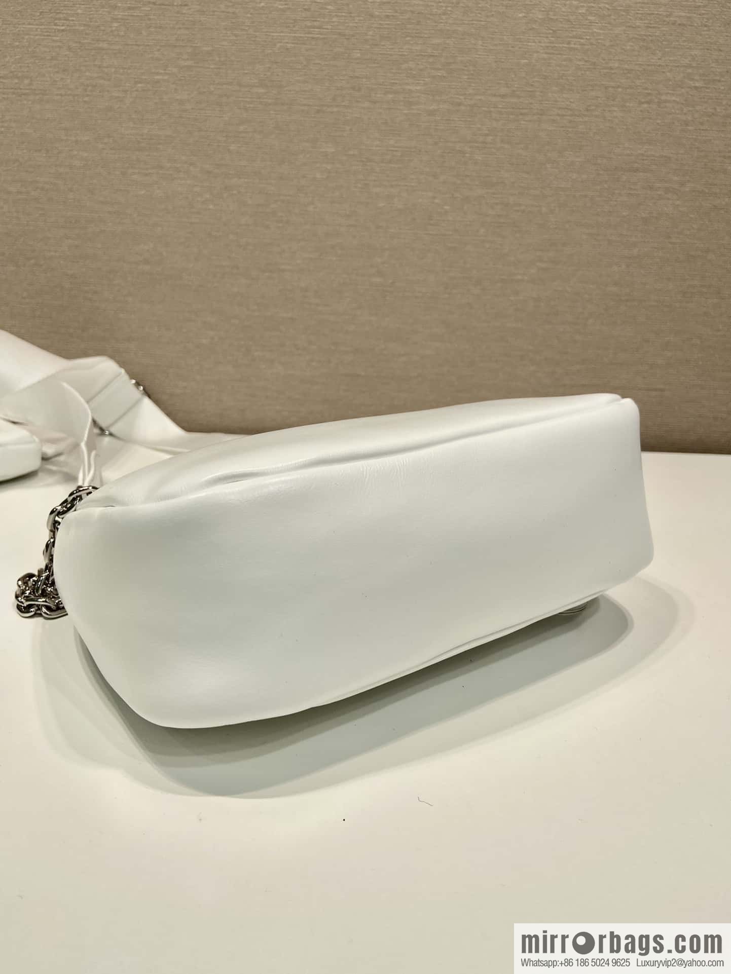 PRADA small sheepskin 3-in-1 🎉 1BH204 white