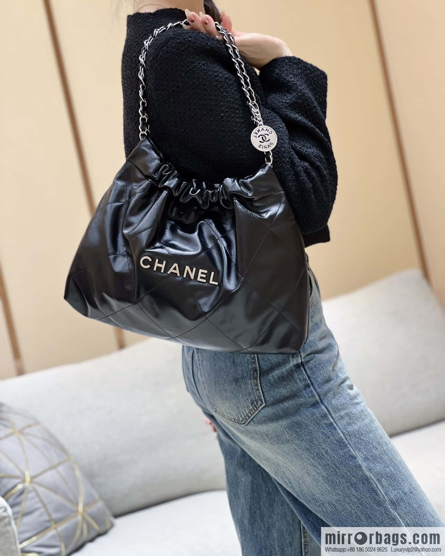 CHANEL 24C early spring vacation series 22 horizontal garbage bag AS4486 silver metal