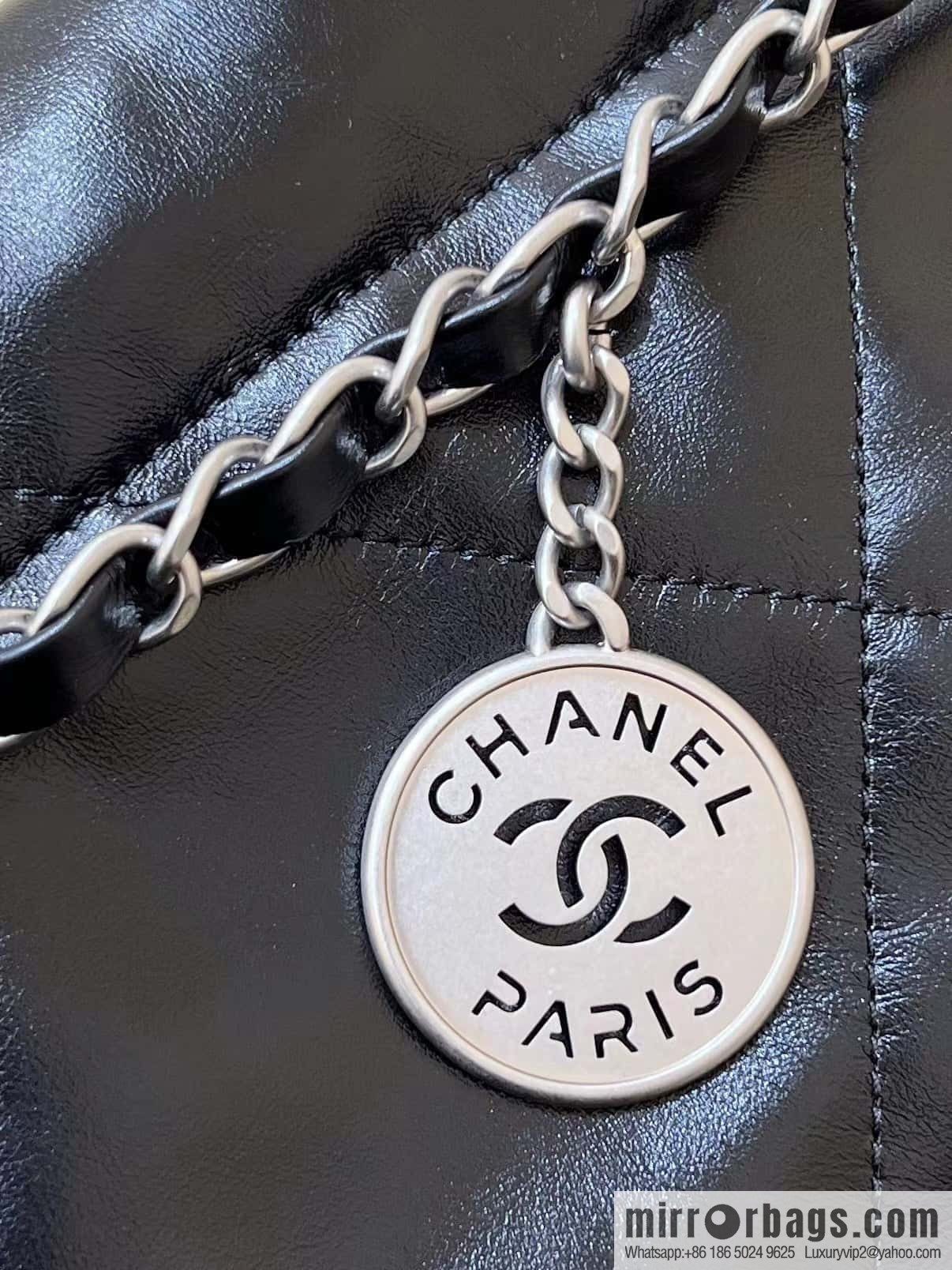 CHANEL 24C early spring vacation series 22 horizontal garbage bag AS4486 silver metal