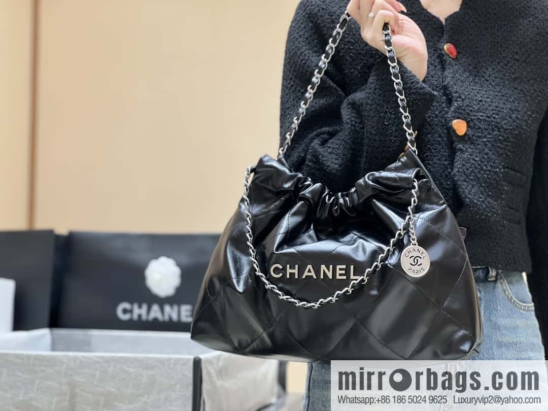 CHANEL 24C early spring vacation series 22 horizontal garbage bag AS4486 silver metal