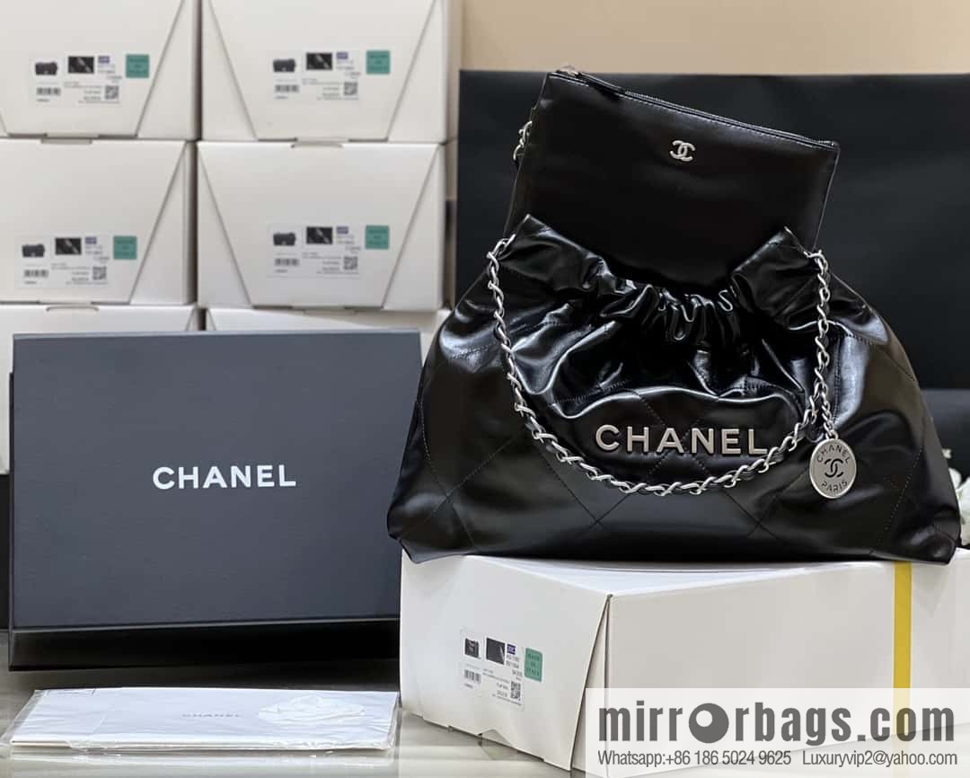 CHANEL 24C early spring vacation series 22 horizontal garbage bag AS4486 silver metal