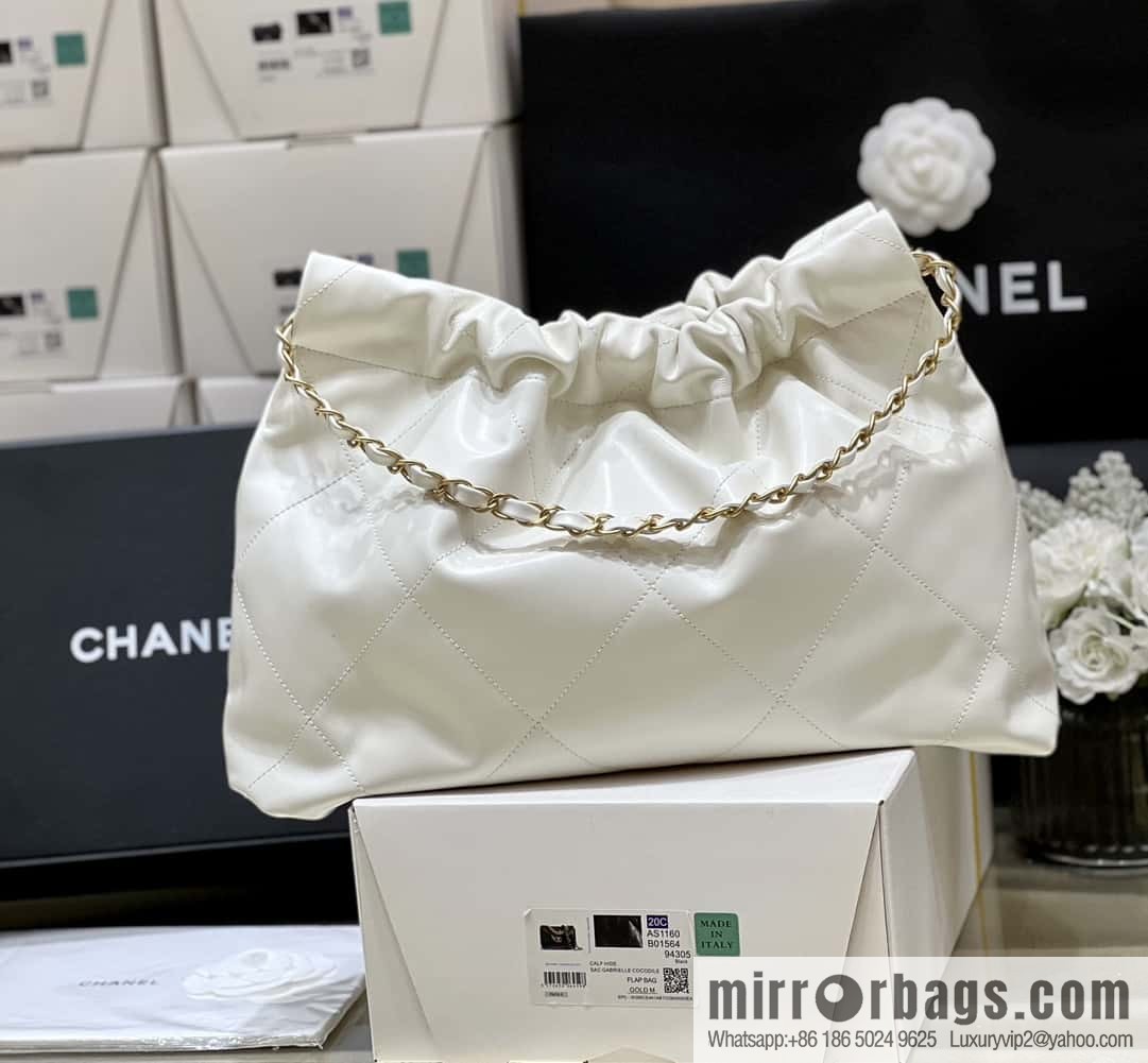 CHANEL 24C early spring vacation series 22 horizontal garbage bag AS4486 white/gold metal