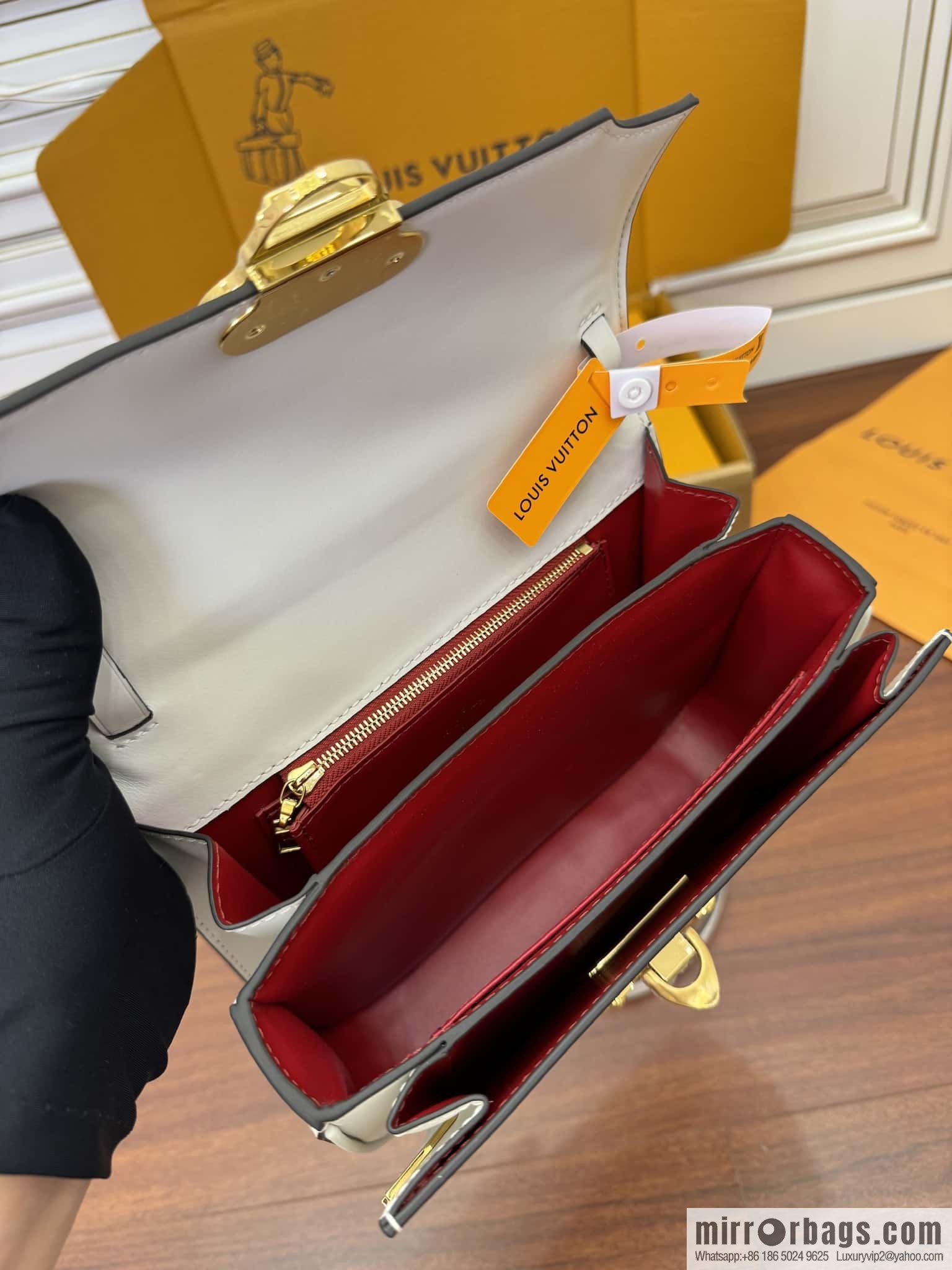 LV M23654 Orsay MM