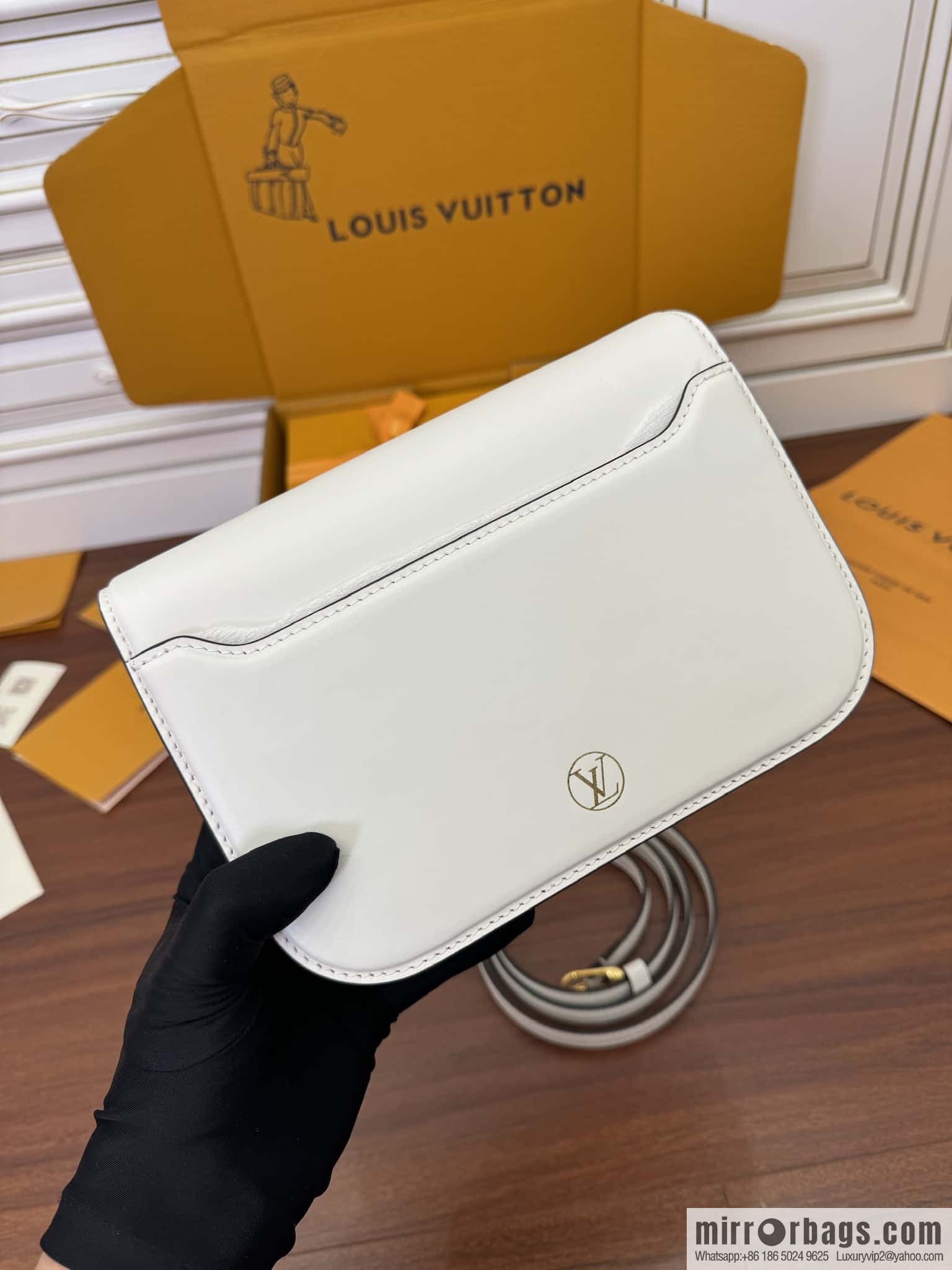LV M23654 Orsay MM