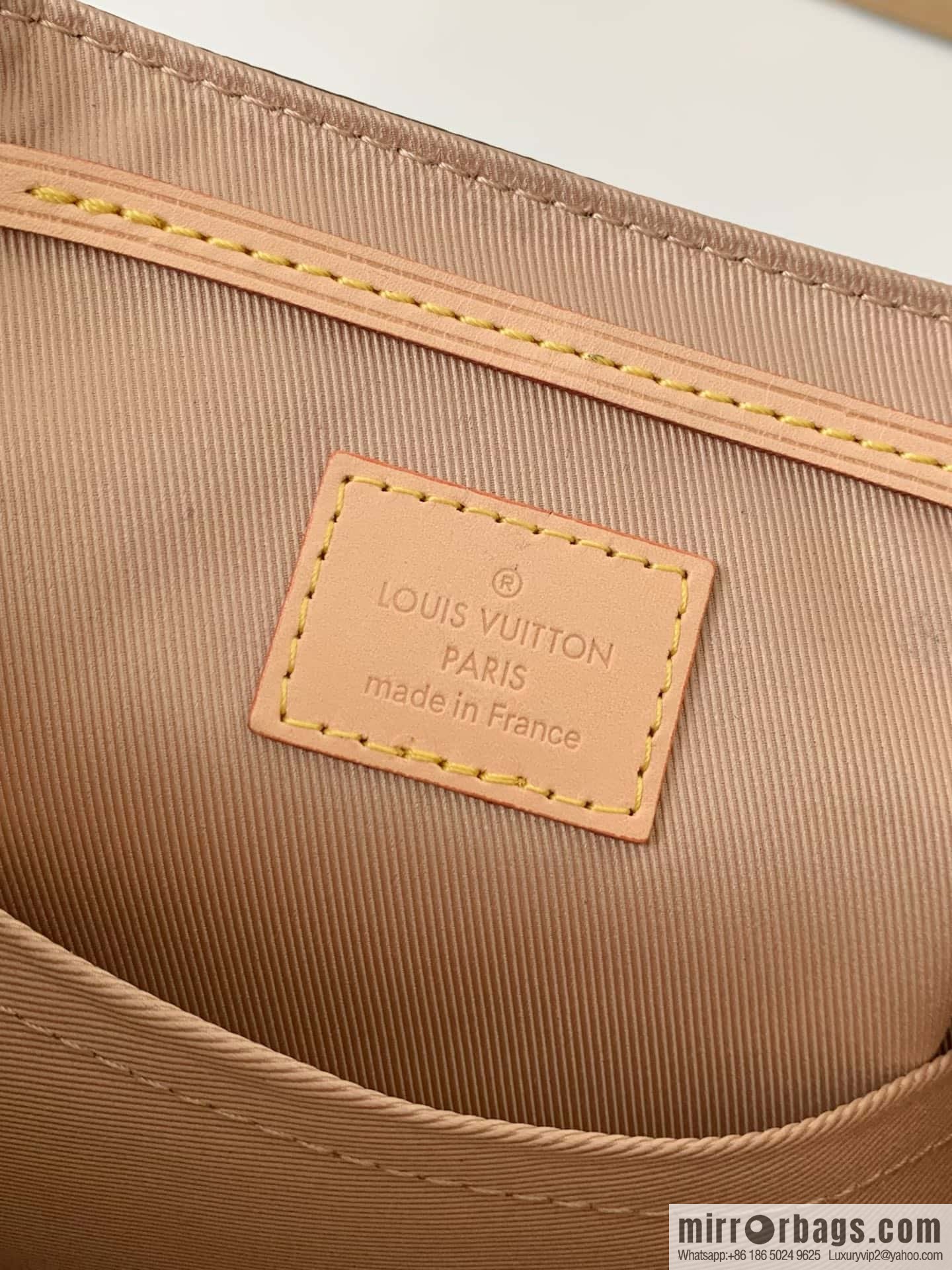 LV M46932 Excursion PM