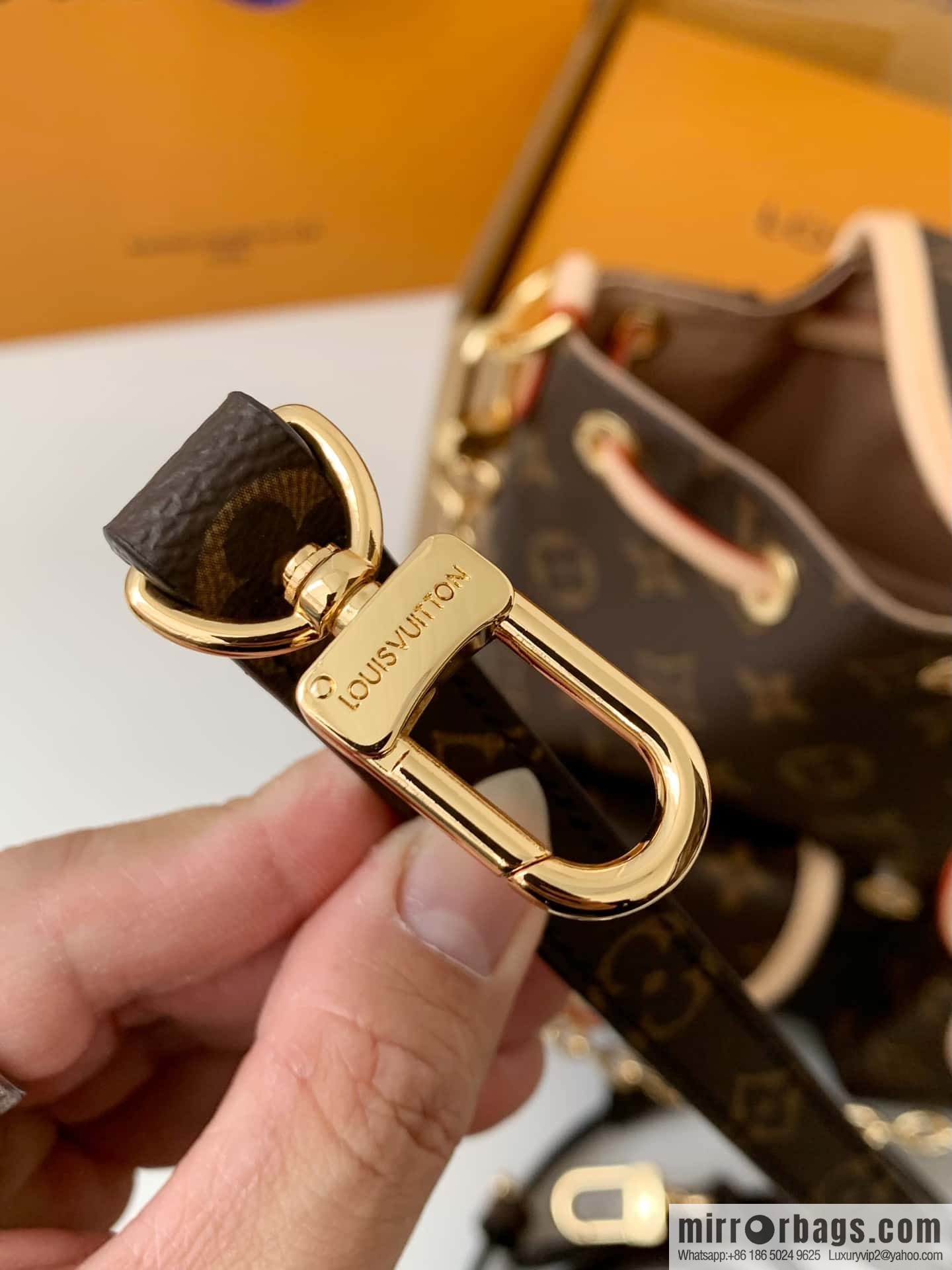 LV M46932 Excursion PM