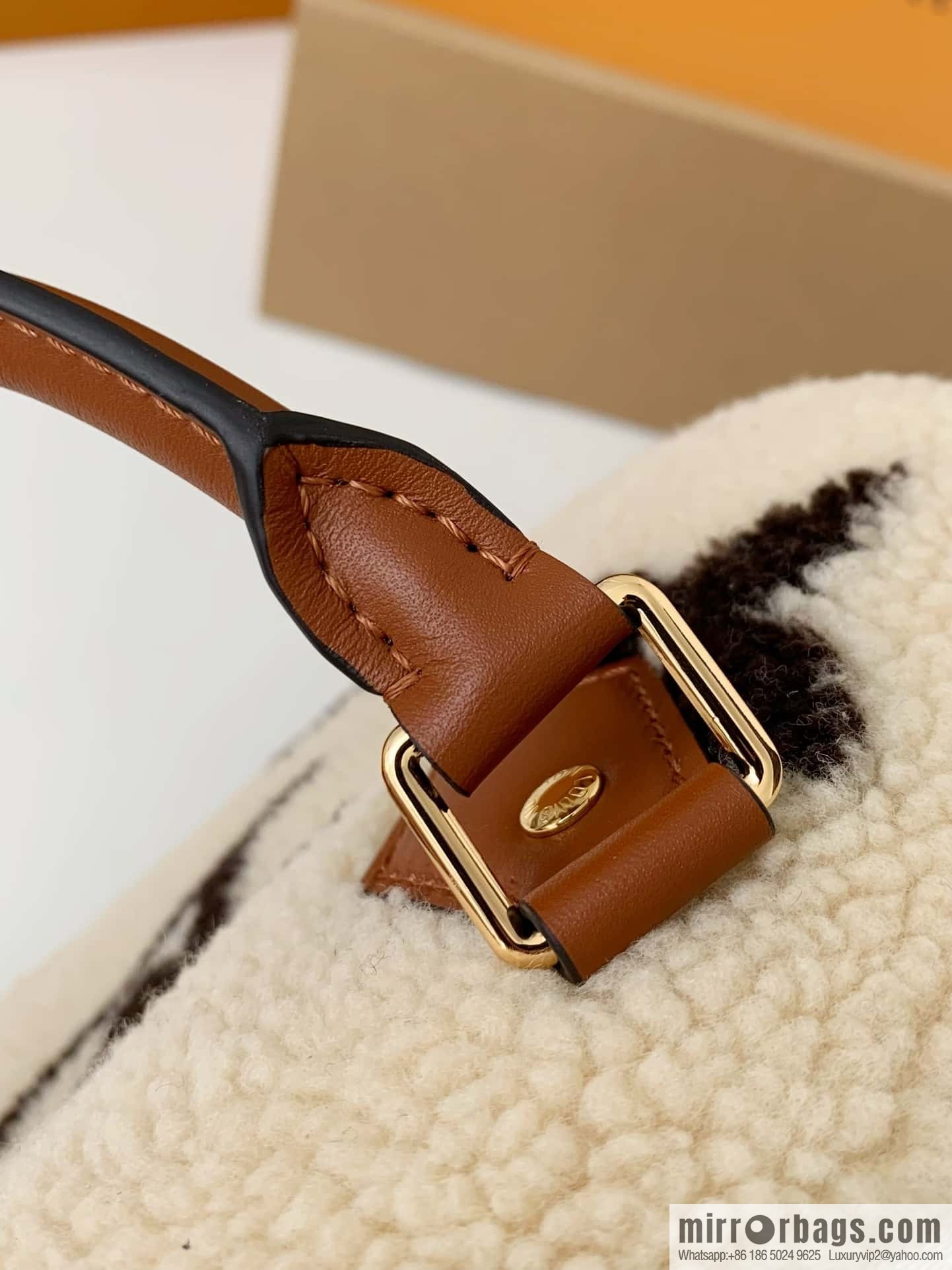 LV M23468 Speedy Bandoulière 25